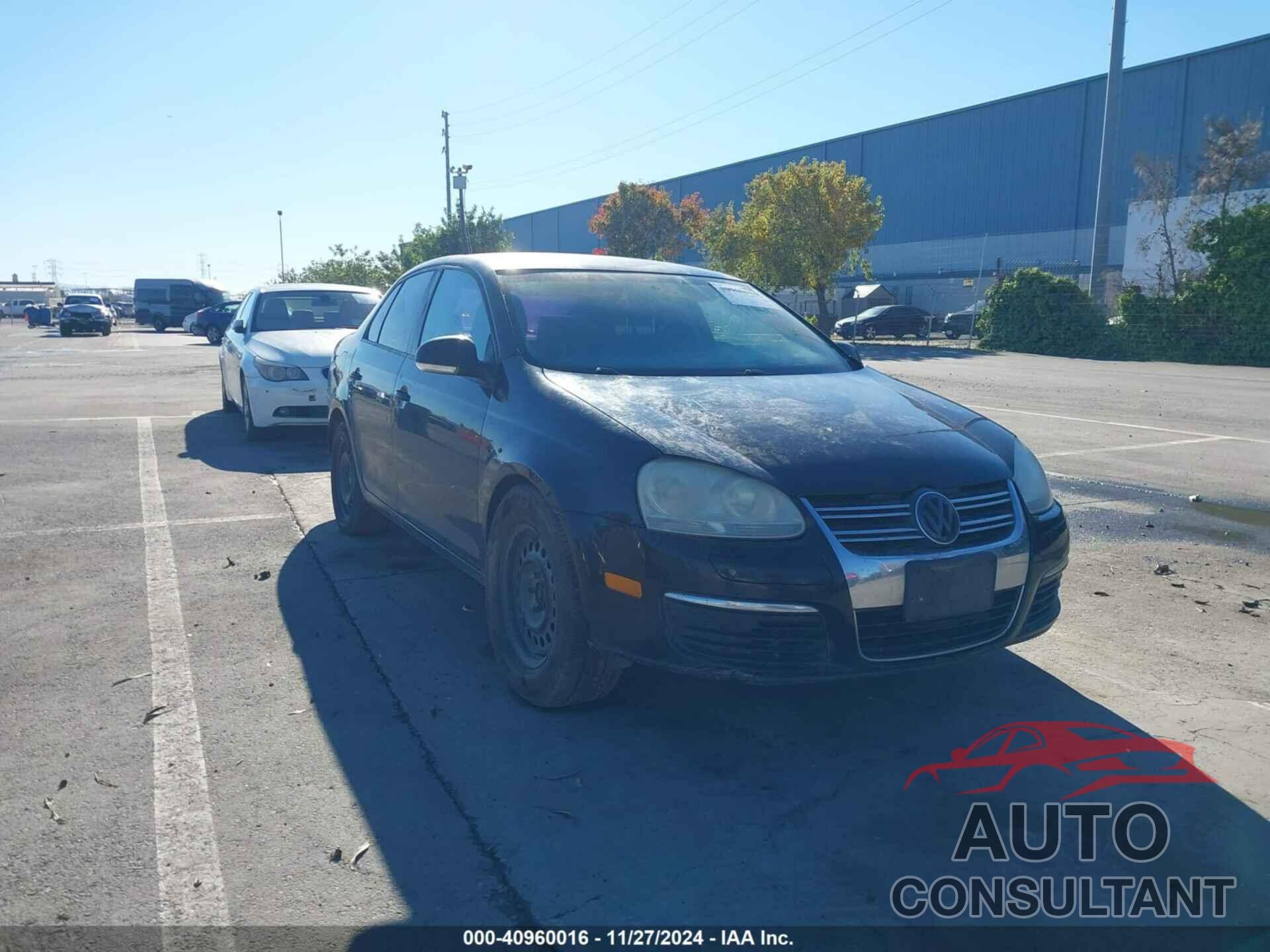 VOLKSWAGEN JETTA 2009 - 3VWJZ71K69M026273