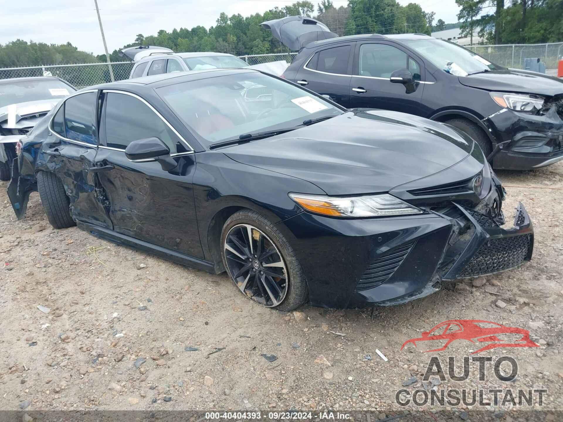 TOYOTA CAMRY 2018 - 4T1B61HK8JU128155