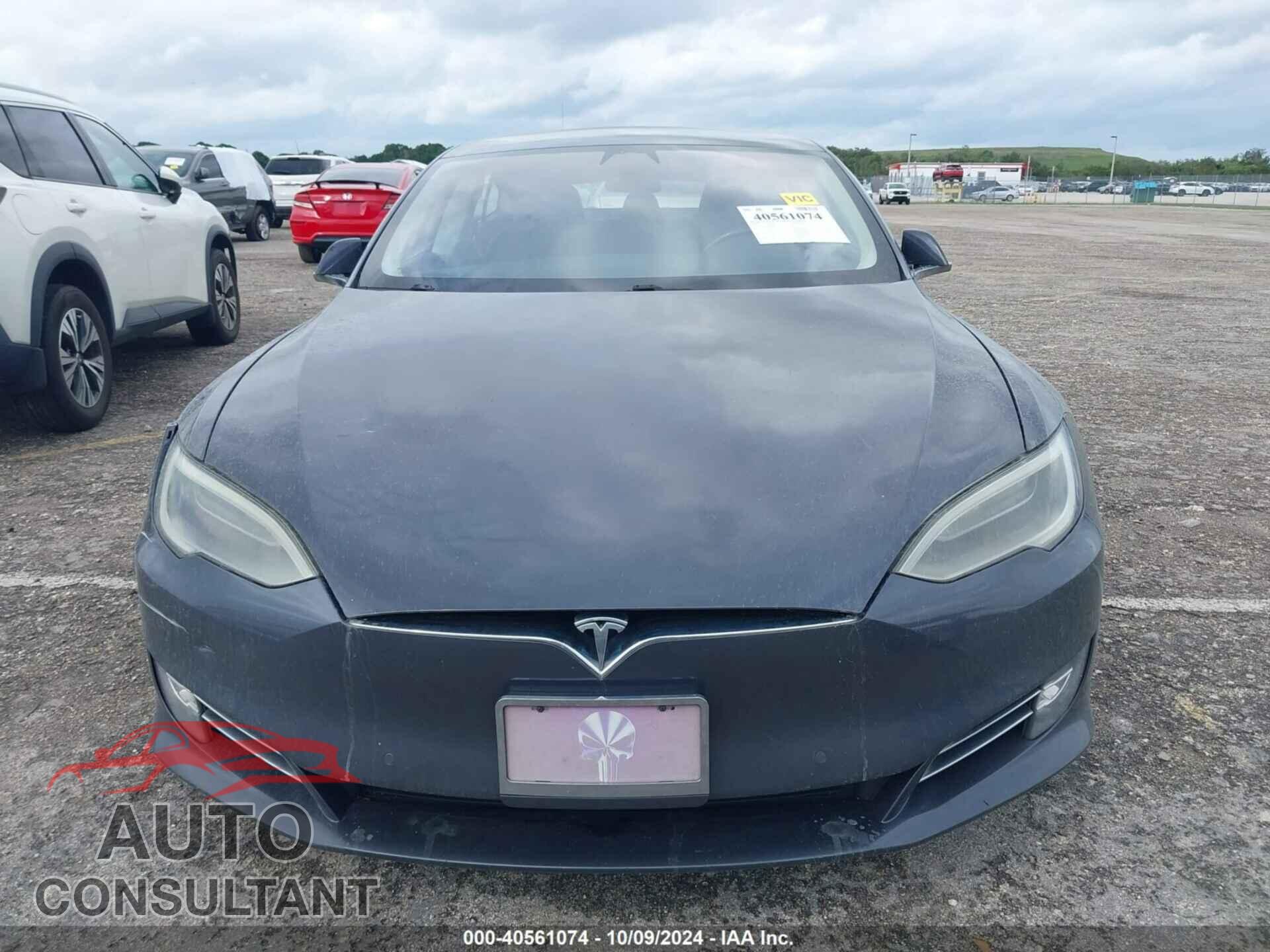 TESLA MODEL S 2018 - 5YJSA1E23JF269716