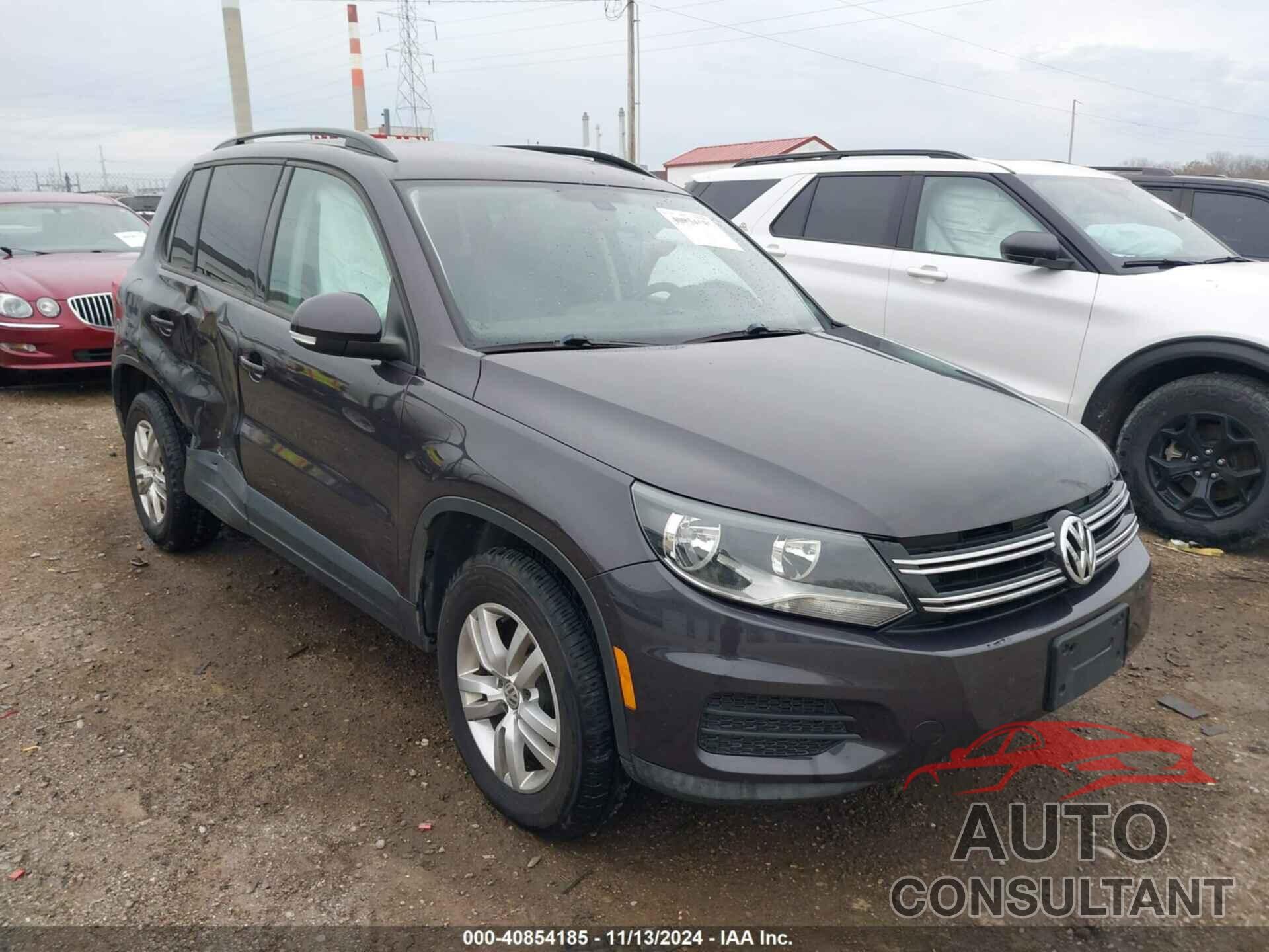 VOLKSWAGEN TIGUAN 2016 - WVGBV7AX5GW592335