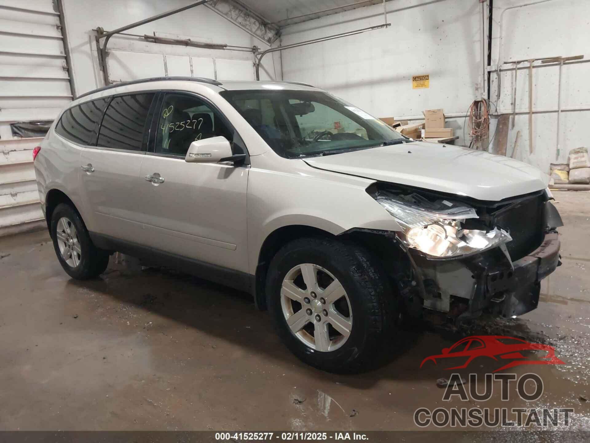 CHEVROLET TRAVERSE 2011 - 1GNKRGED9BJ253986