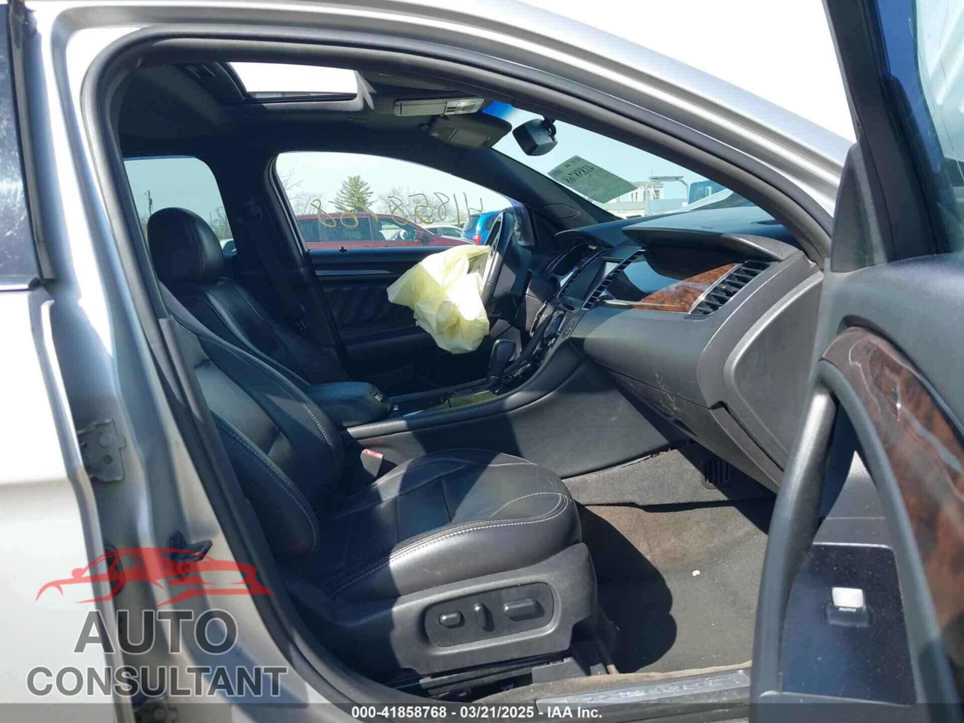 FORD TAURUS 2013 - 1FA8P2F82DG191141