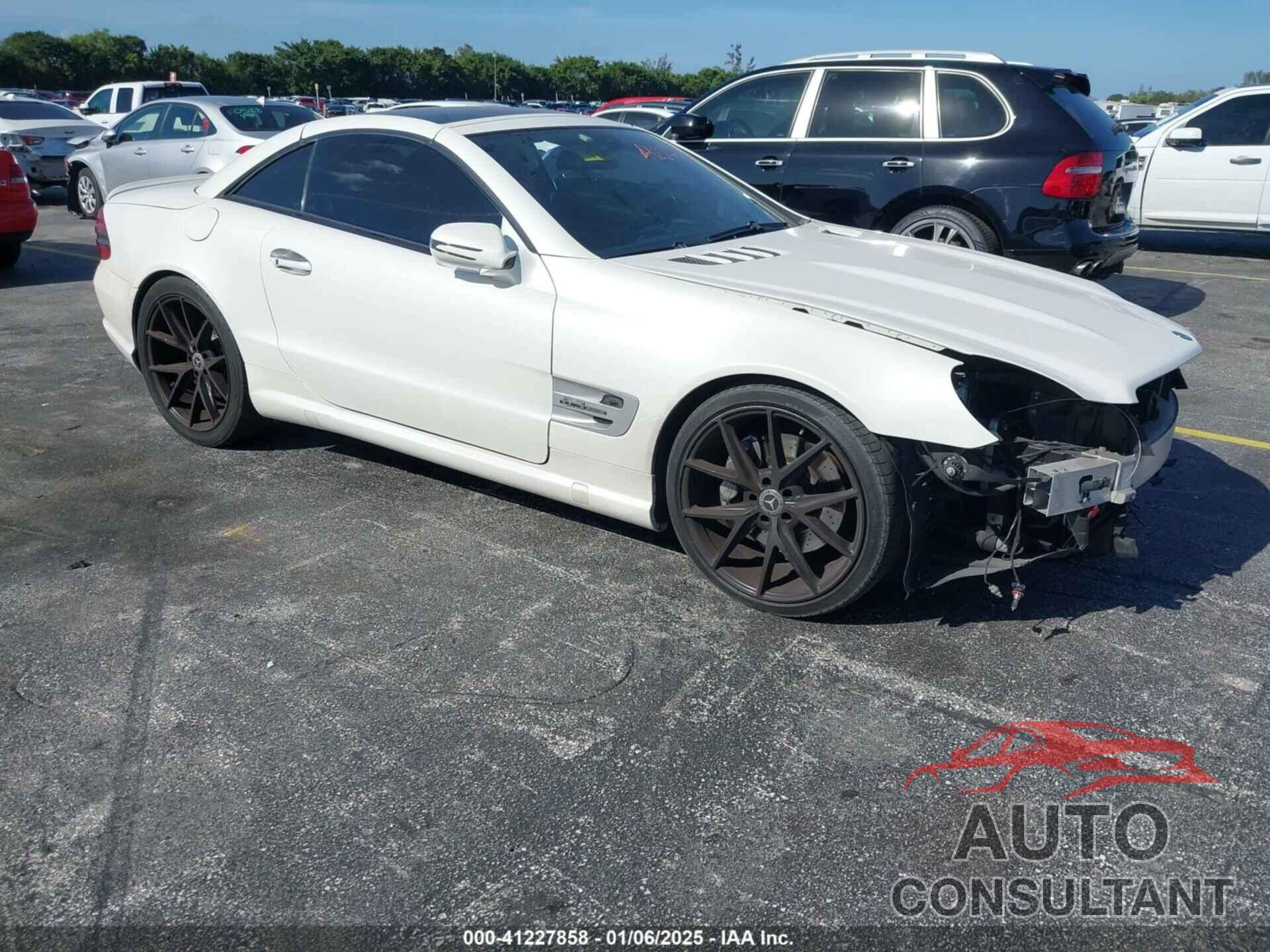 MERCEDES-BENZ SL 550 2009 - WDBSK71FX9F149040