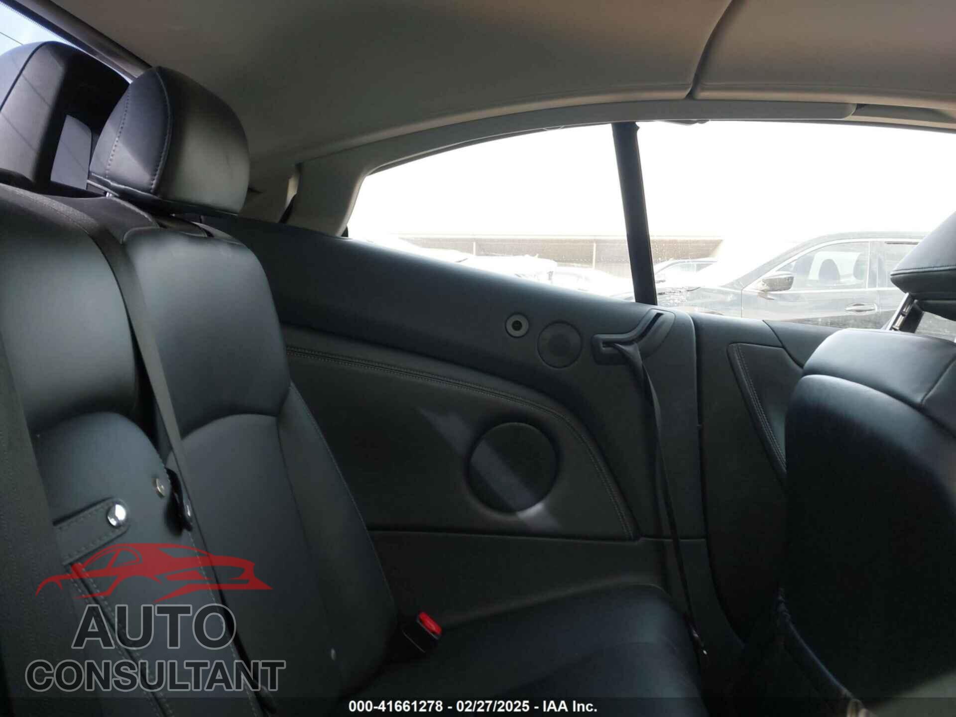 LEXUS IS 250C 2010 - JTHFF2C23A2500546