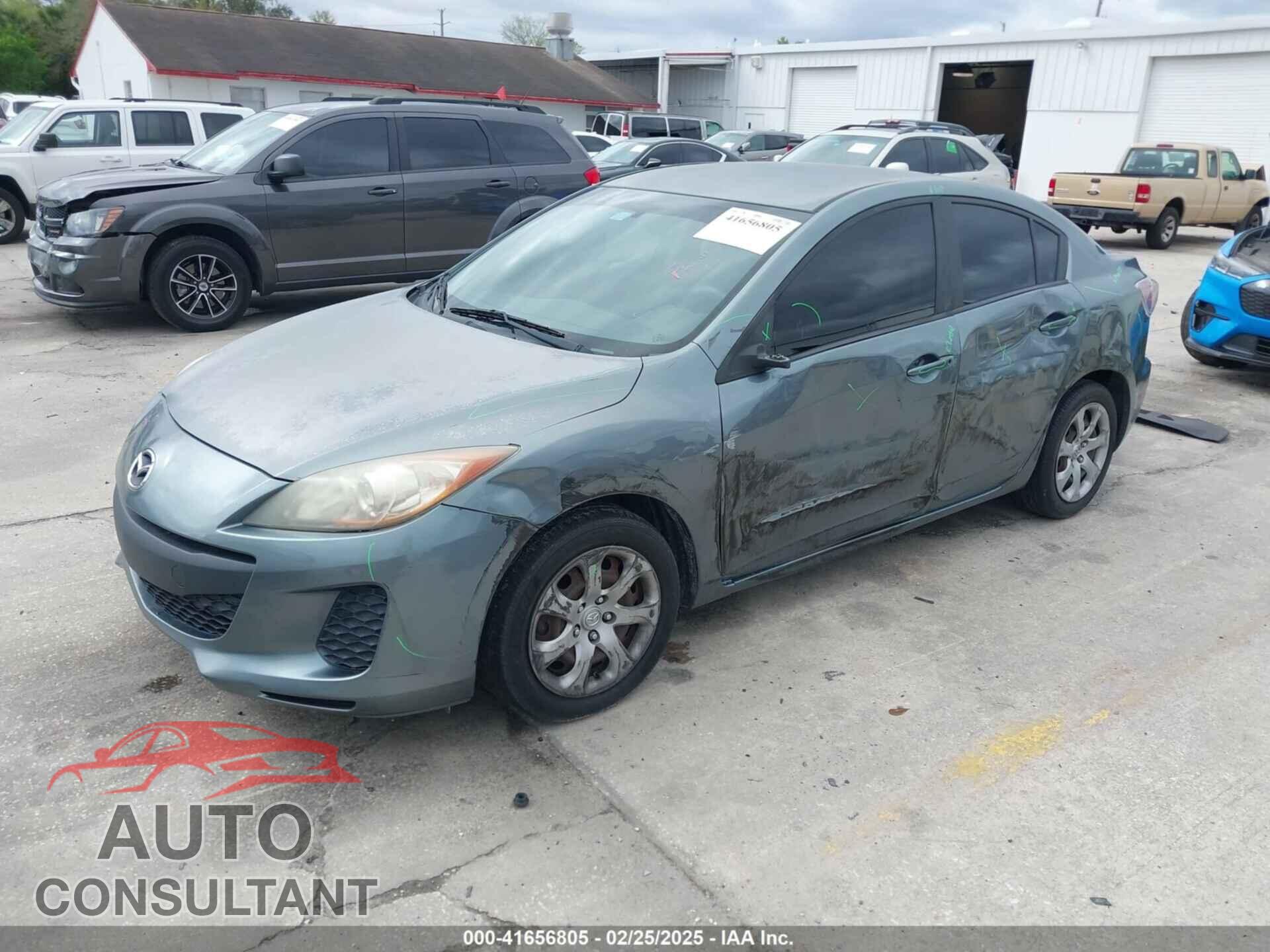 MAZDA MAZDA3 2012 - JM1BL1UF2C1637863