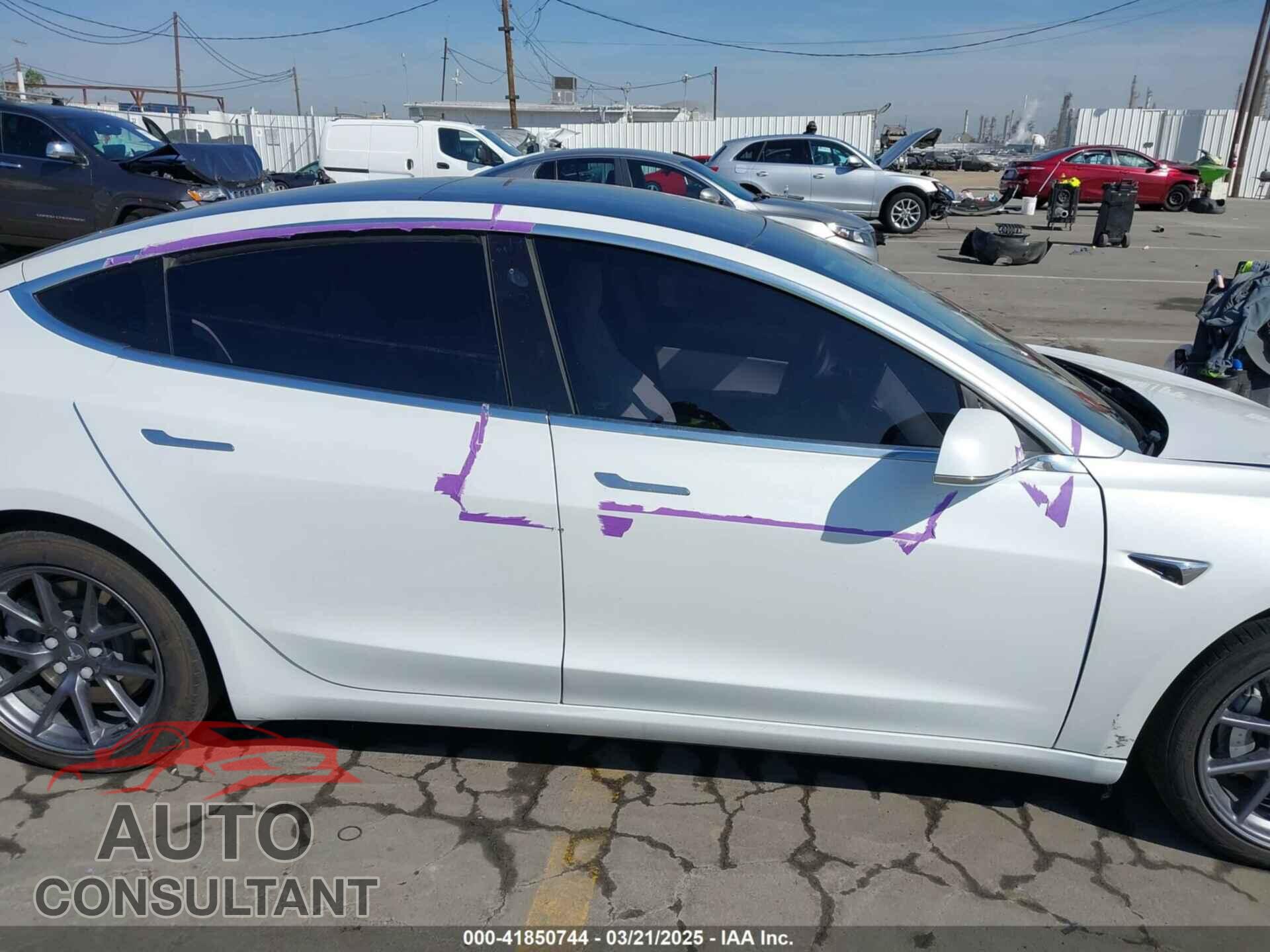 TESLA MODEL 3 2020 - 5YJ3E1EA4LF805205