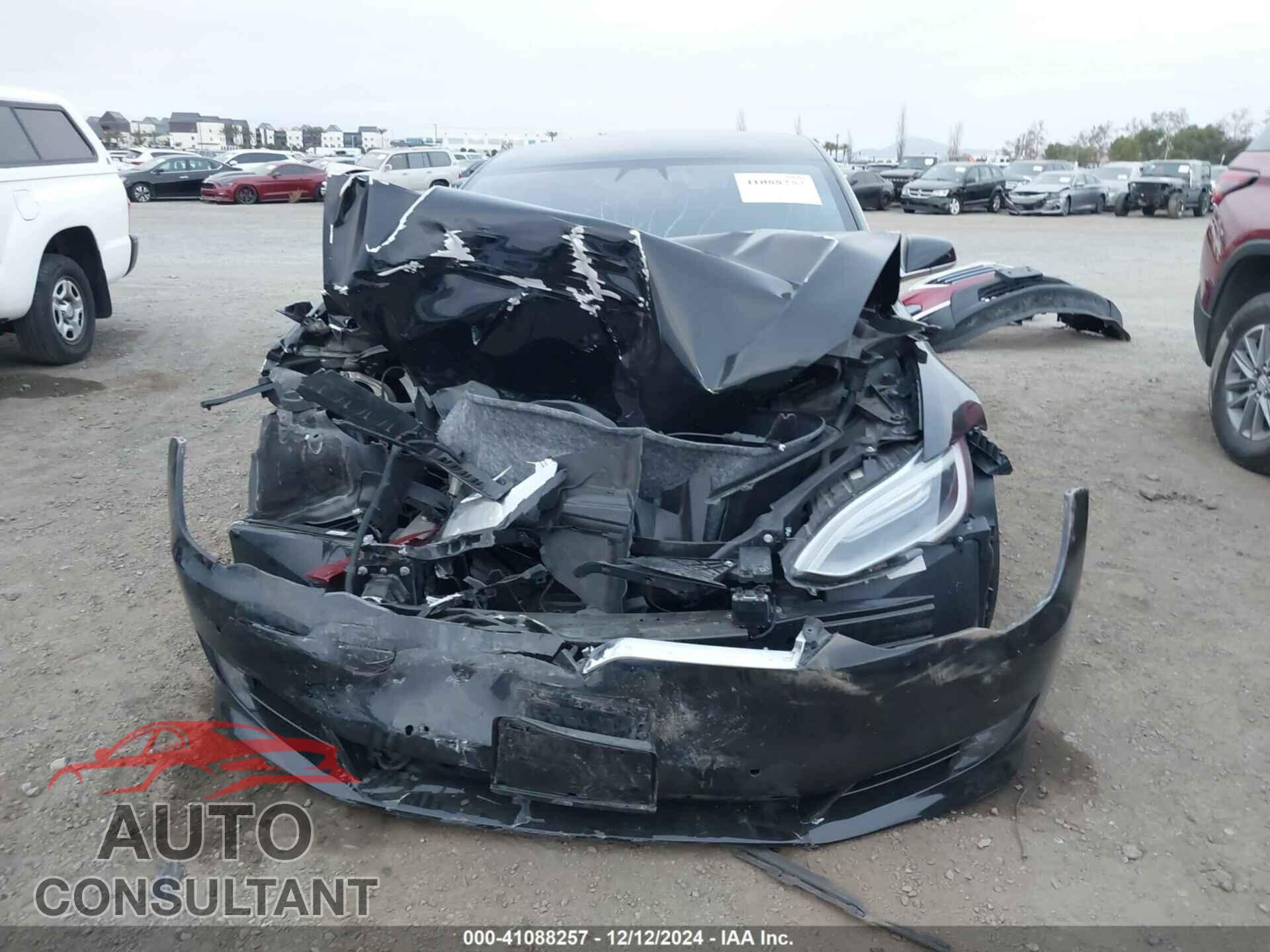 TESLA MODEL S 2017 - 5YJSA1E1XHF202743