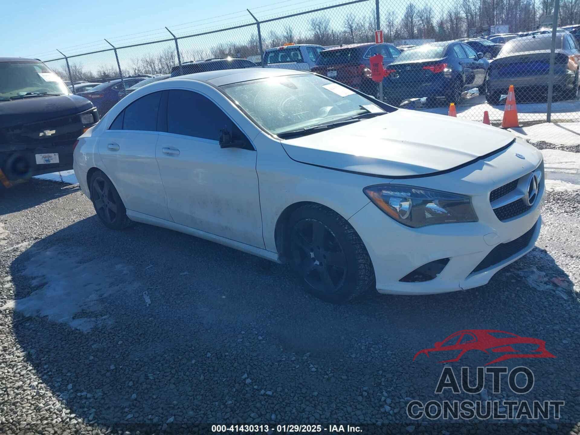 MERCEDES-BENZ CLA 250 2015 - WDDSJ4GBXFN197393
