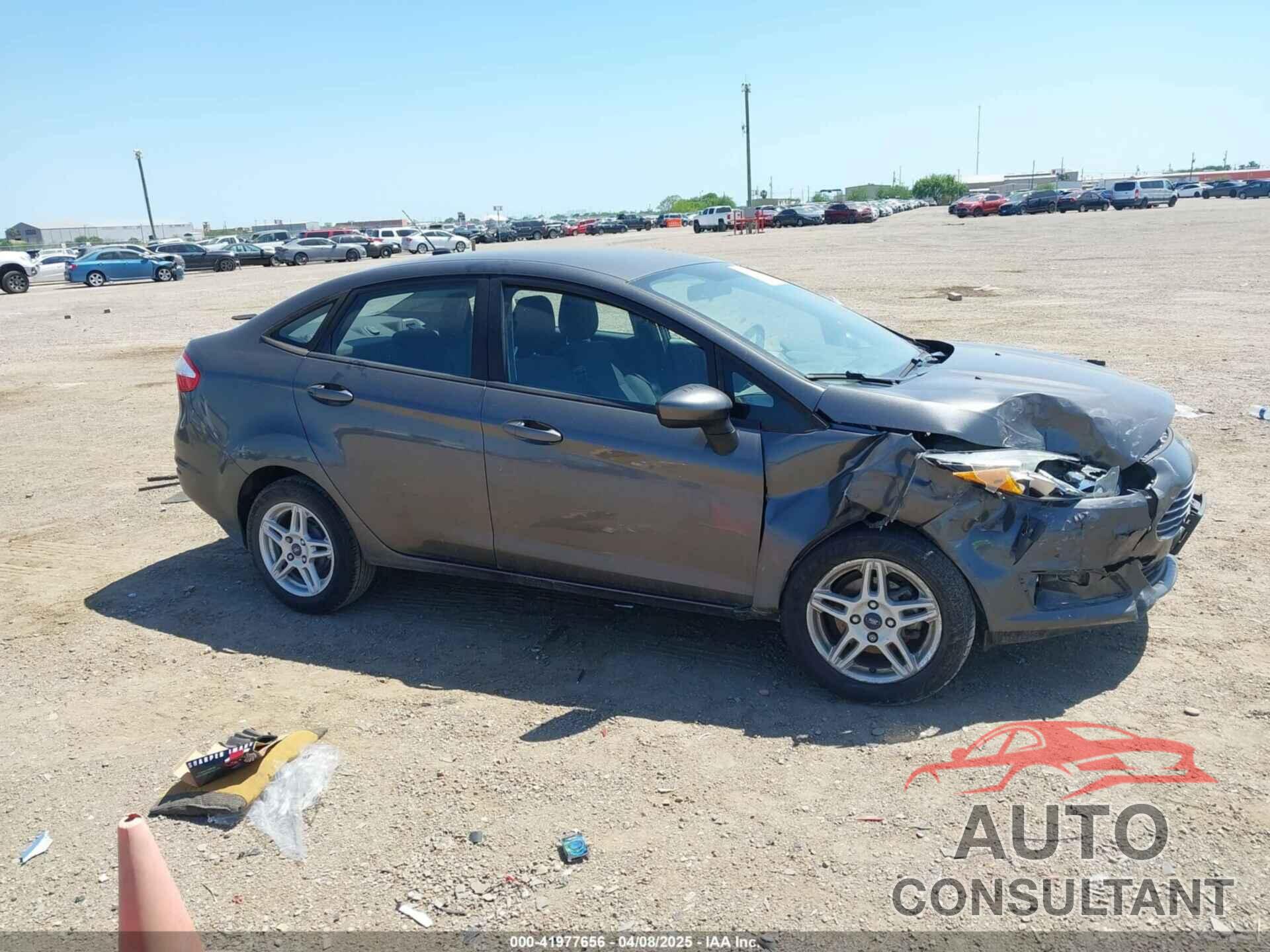 FORD FIESTA 2018 - 3FADP4BJ5JM144027