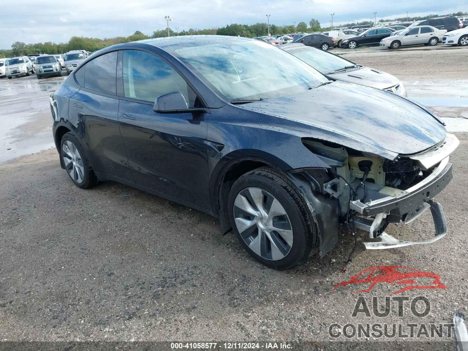 TESLA MODEL Y 2024 - 7SAYGDED0RF032868