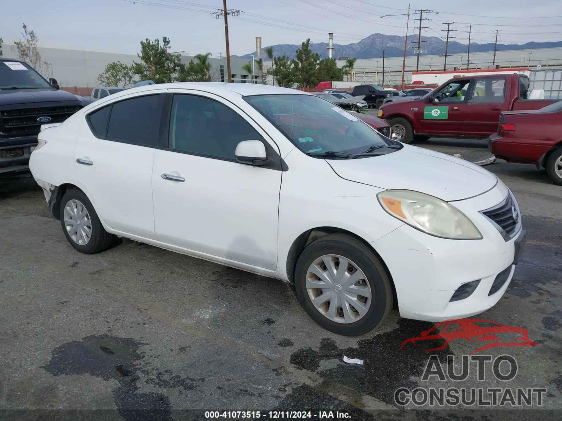 NISSAN VERSA 2014 - 3N1CN7AP5EL830375