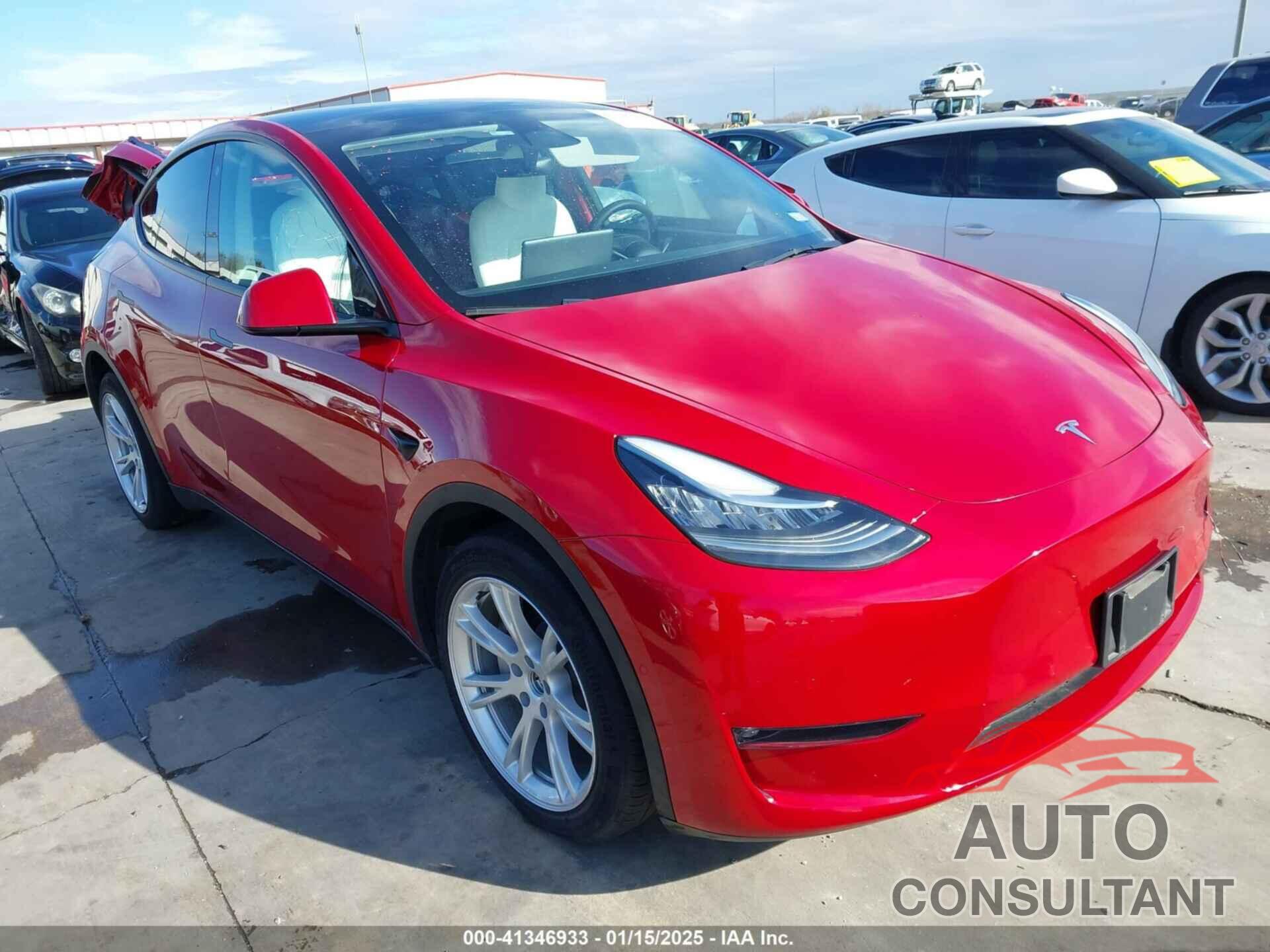 TESLA MODEL Y 2022 - 7SAYGAEE8NF506843