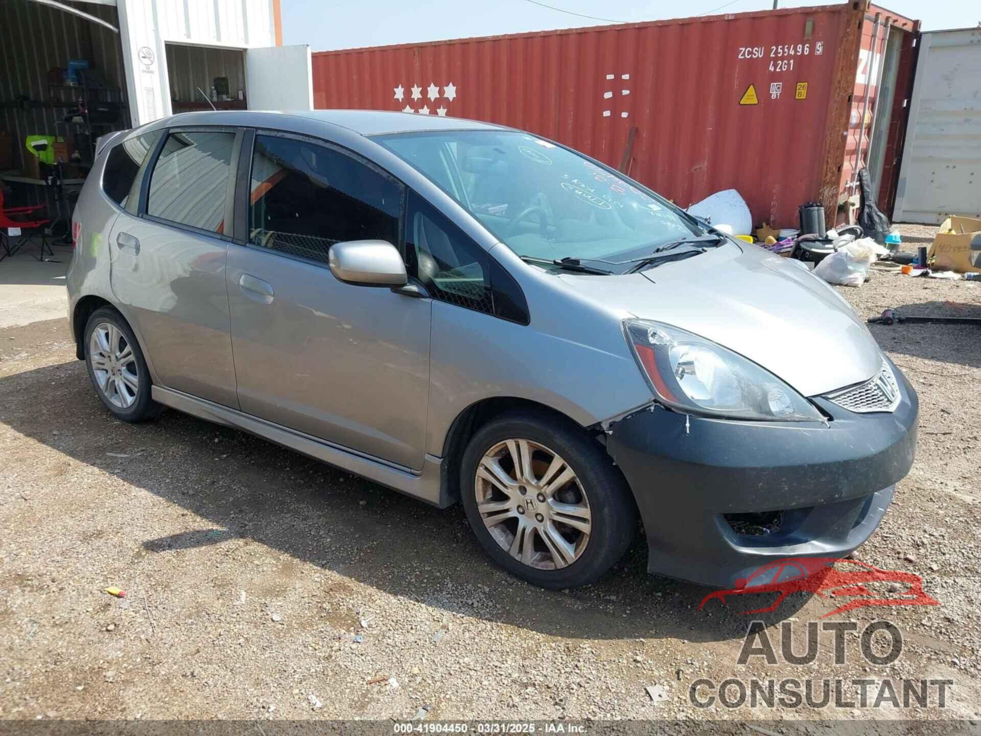 HONDA FIT 2010 - JHMGE8H41AC028359