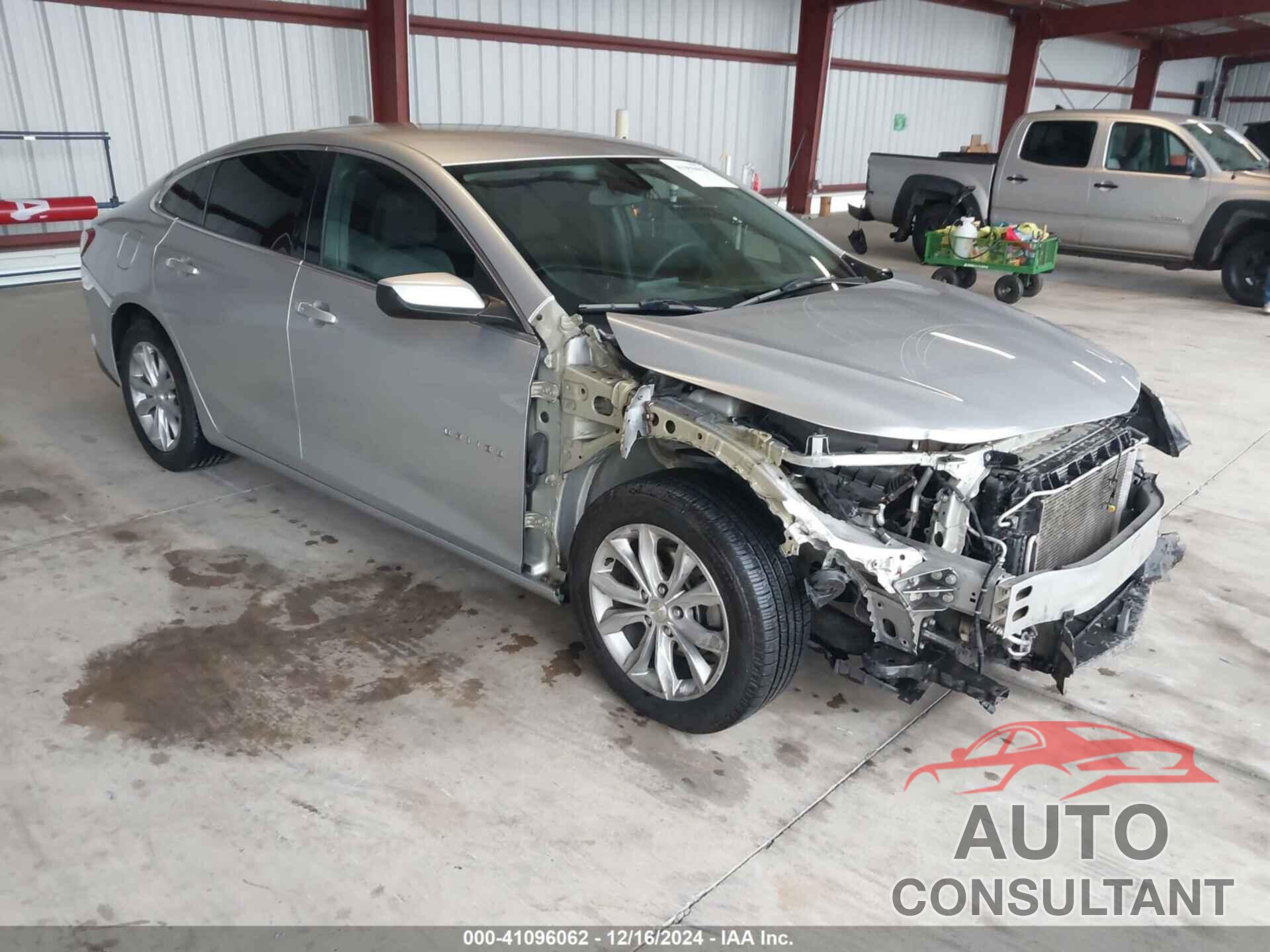 CHEVROLET MALIBU 2019 - 1G1ZD5ST8KF158465