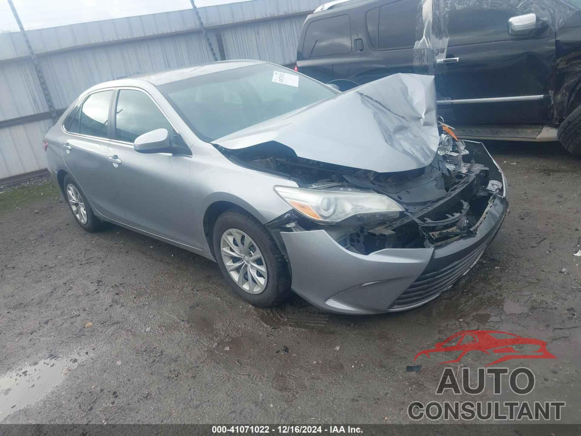 TOYOTA CAMRY 2015 - 4T4BF1FK7FR469336