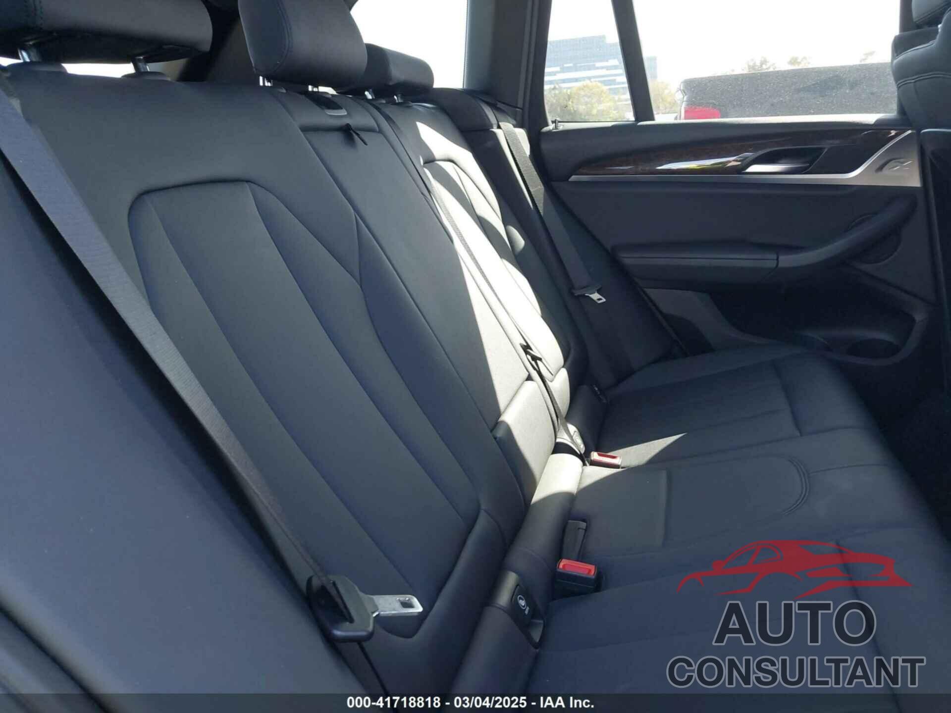 BMW X3 2019 - 5UXTR7C5XKLR51471