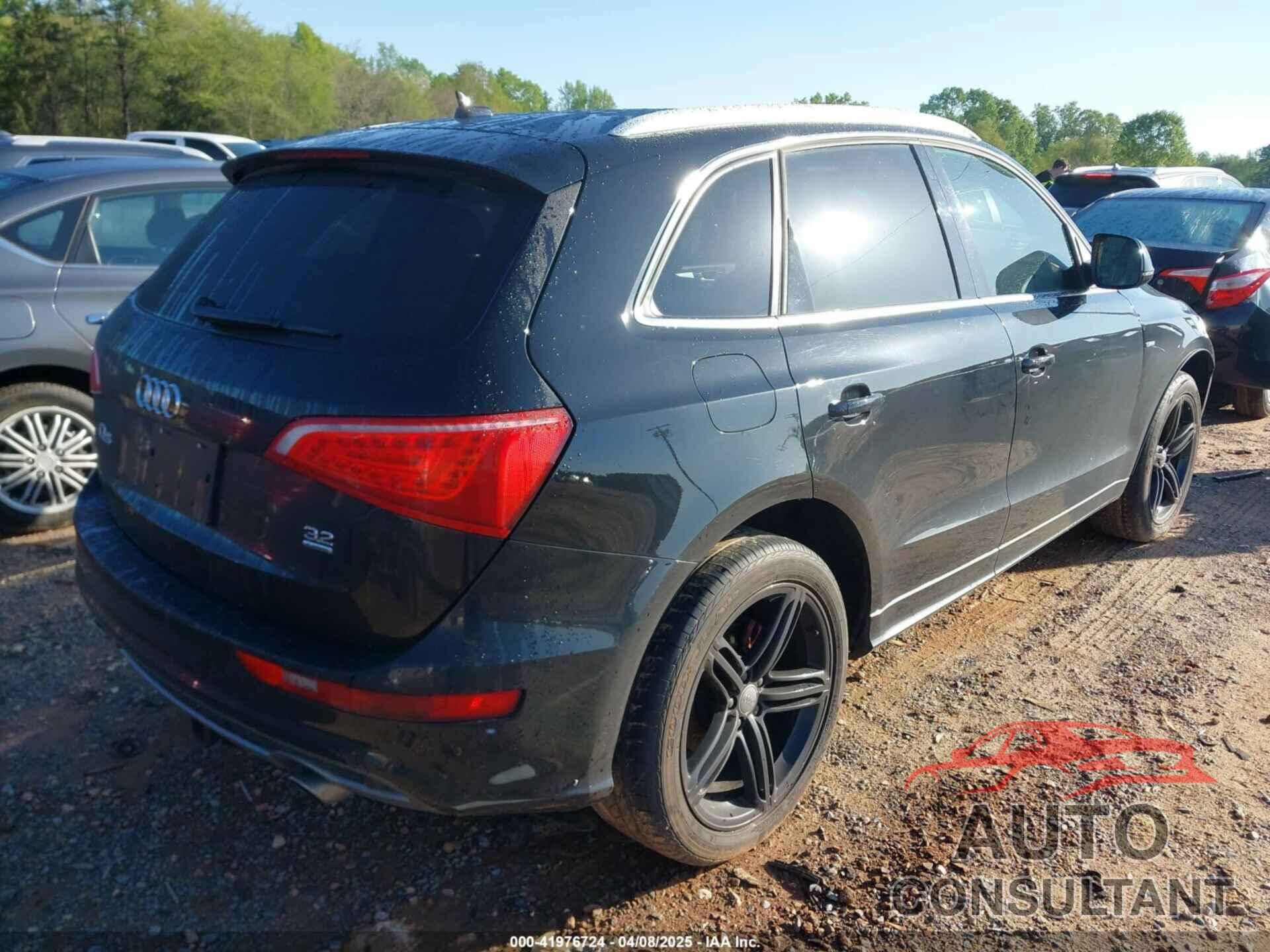 AUDI Q5 2012 - WA1DKAFP2CA009491