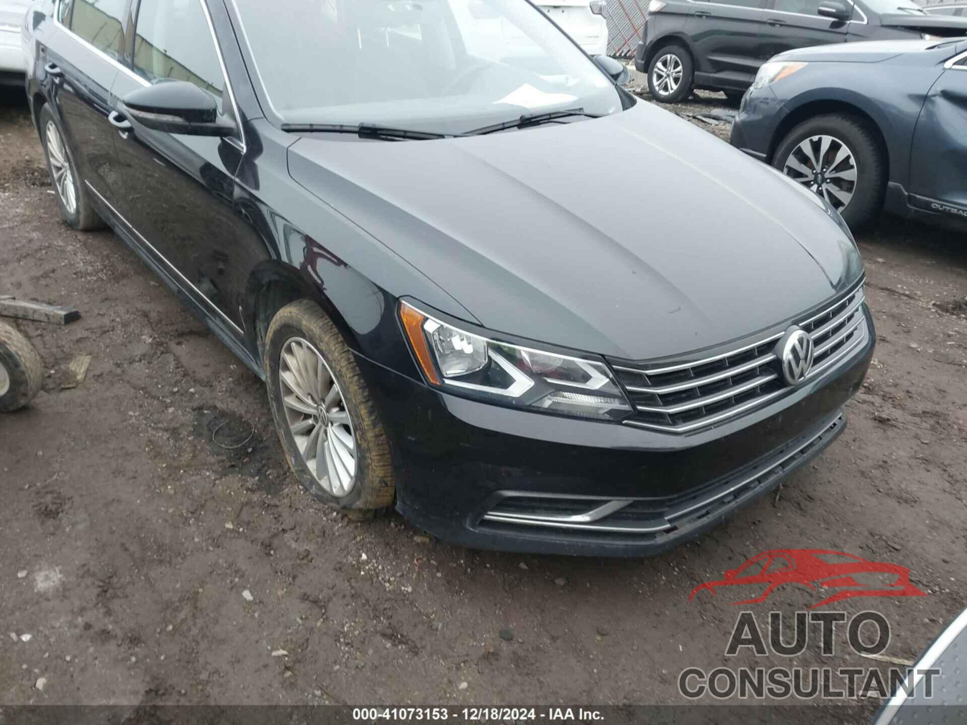 VOLKSWAGEN PASSAT 2017 - 1VWBT7A35HC025260