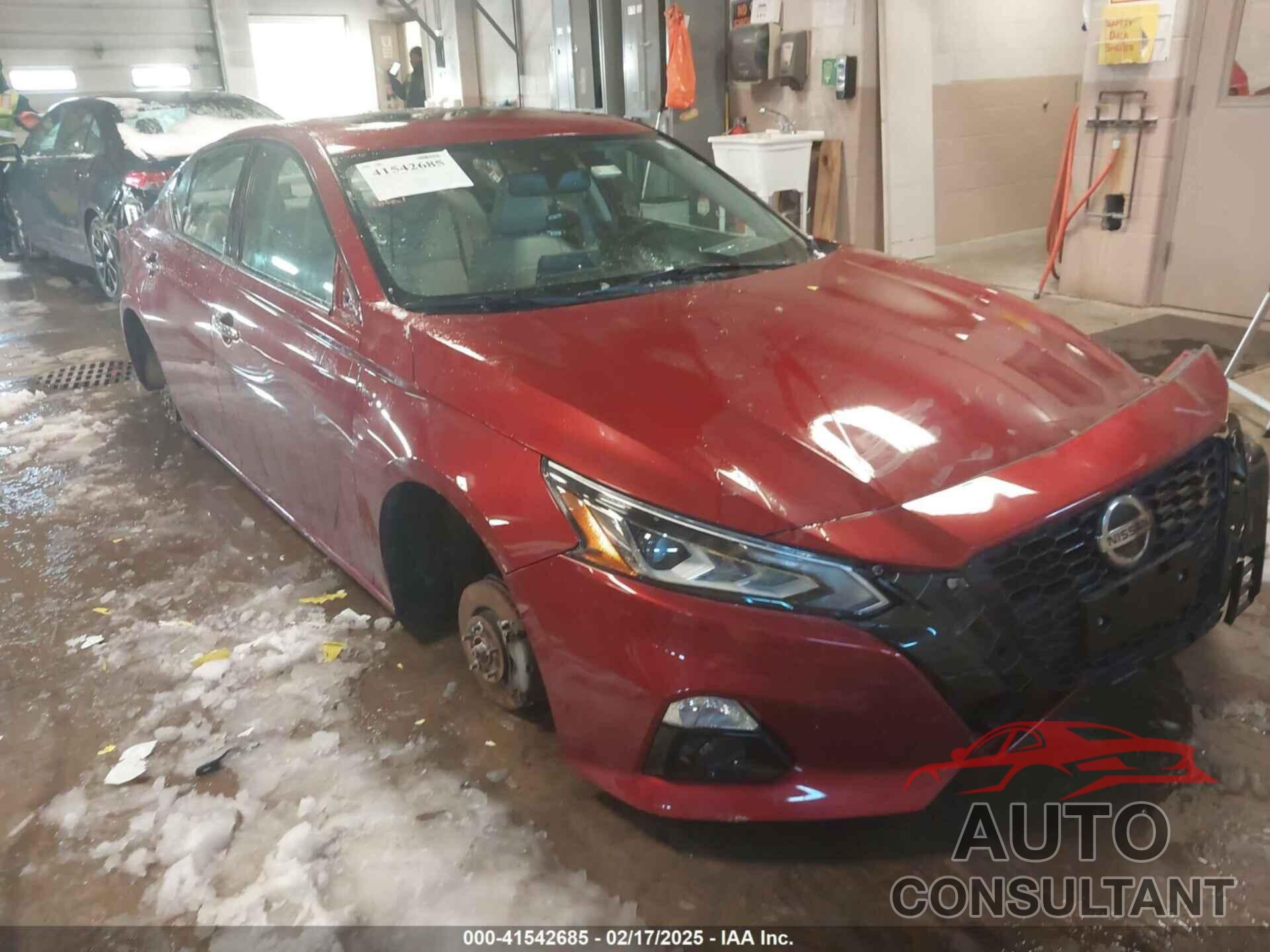 NISSAN ALTIMA 2020 - 1N4BL4FW9LC156100