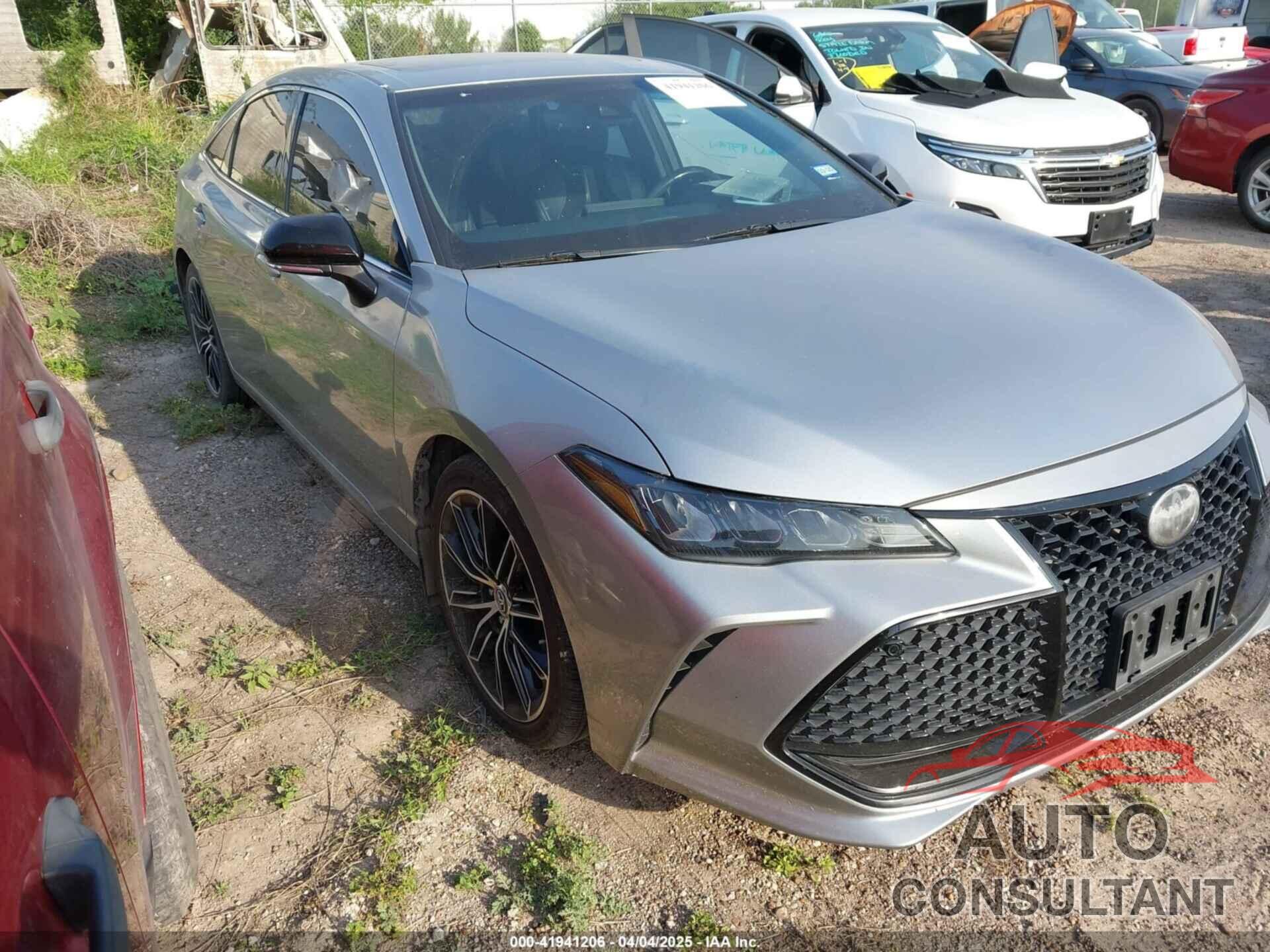 TOYOTA AVALON 2019 - 4T1BZ1FB0KU028403
