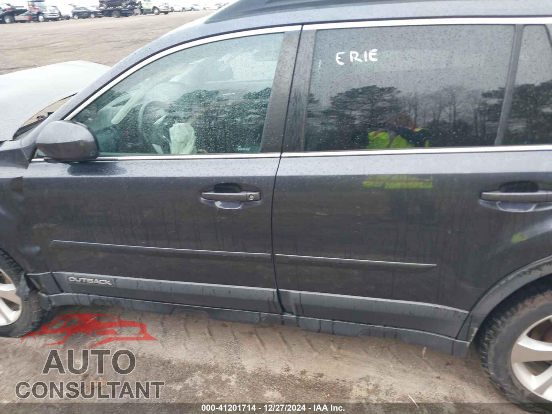 SUBARU OUTBACK 2013 - 4S4BRBLC1D3319018