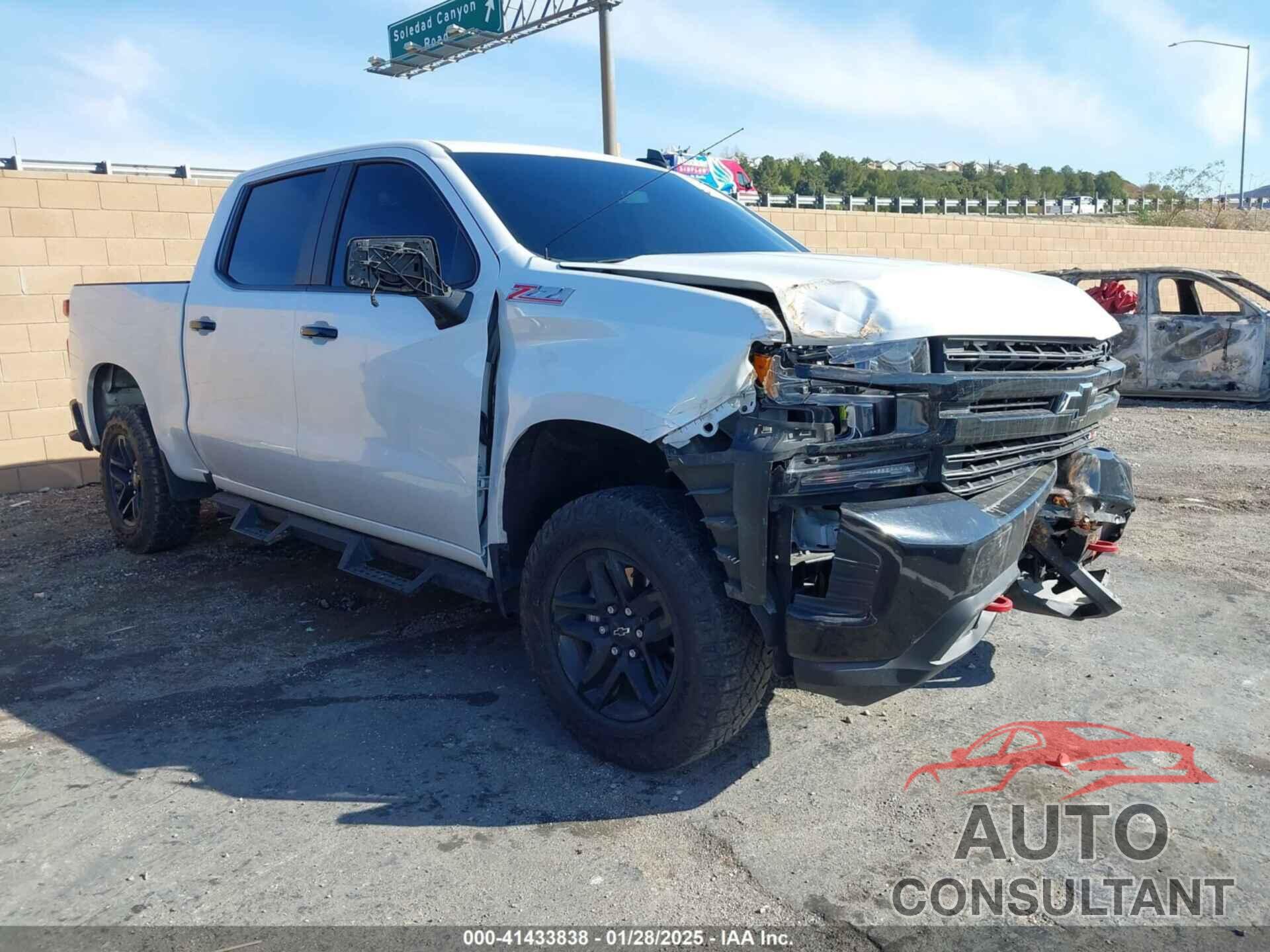 CHEVROLET SILVERADO 1500 2021 - 1GCPYFED1MZ431910