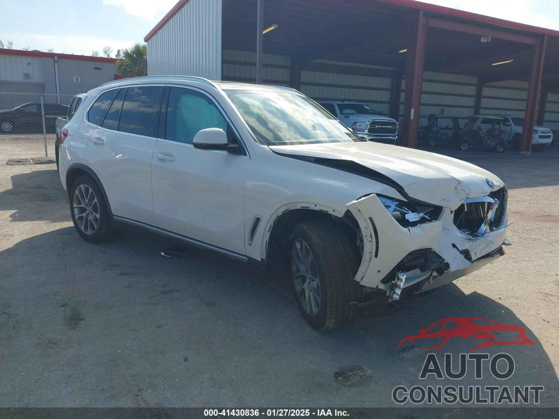 BMW X5 2021 - 5UXCR6C01M9H44811