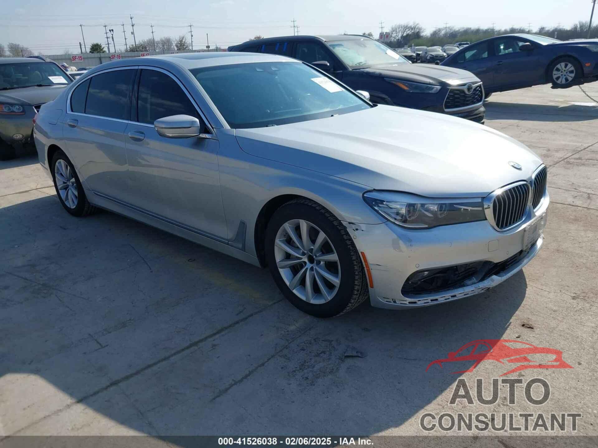 BMW 740I 2016 - WBA7E2C5XGG739099