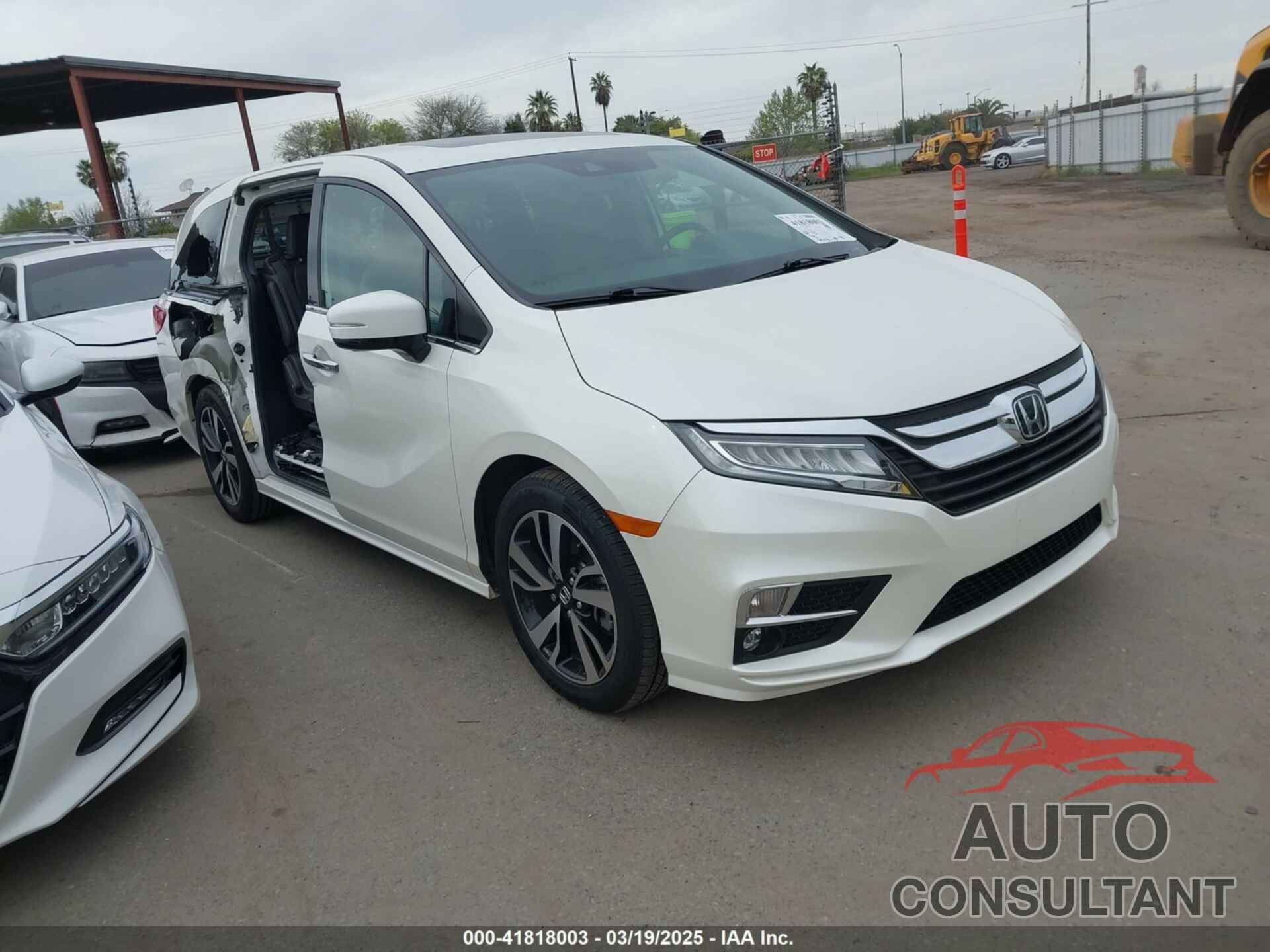HONDA ODYSSEY 2018 - 5FNRL6H9XJB052114