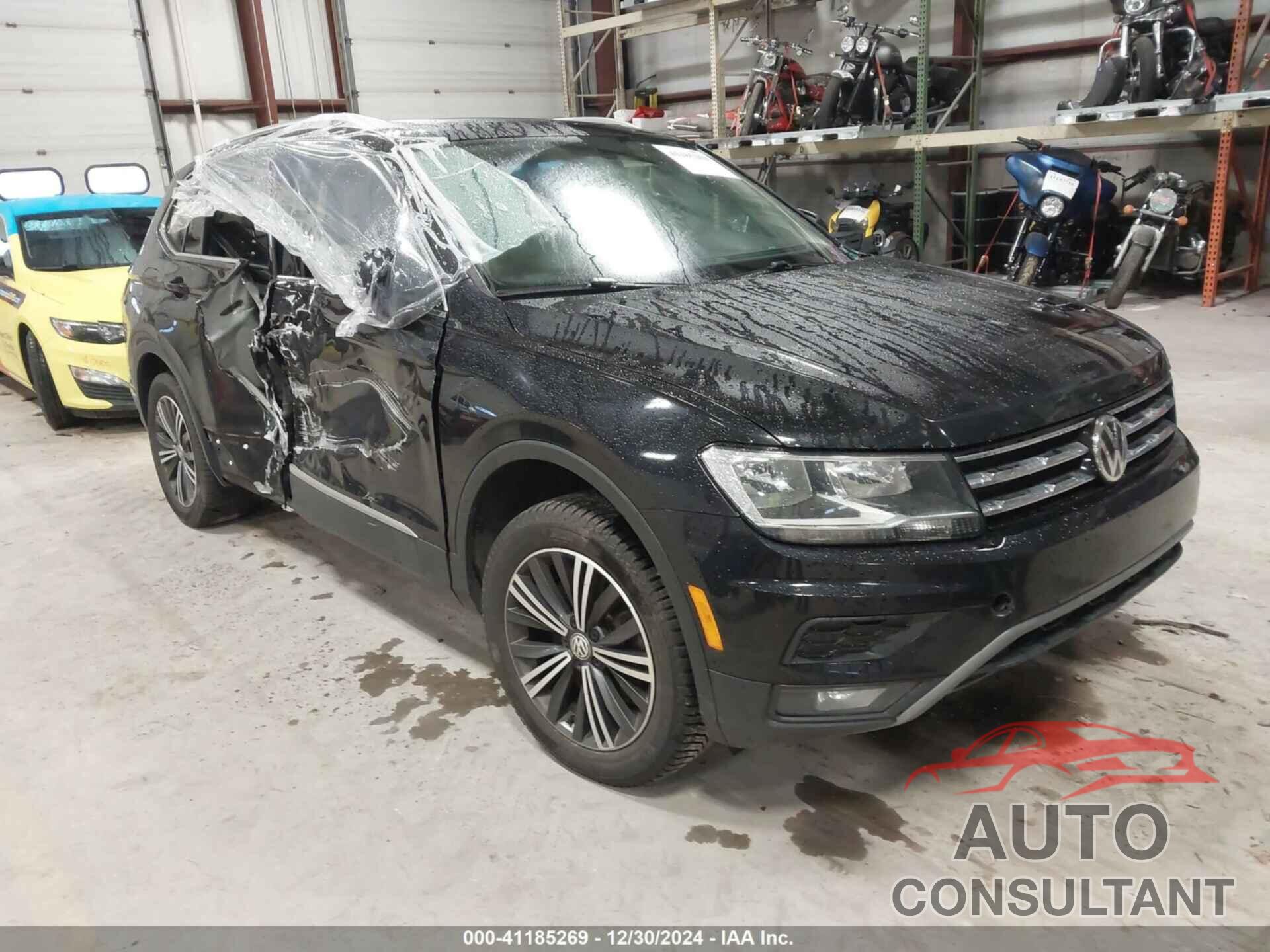 VOLKSWAGEN TIGUAN 2018 - 3VV2B7AX6JM012953