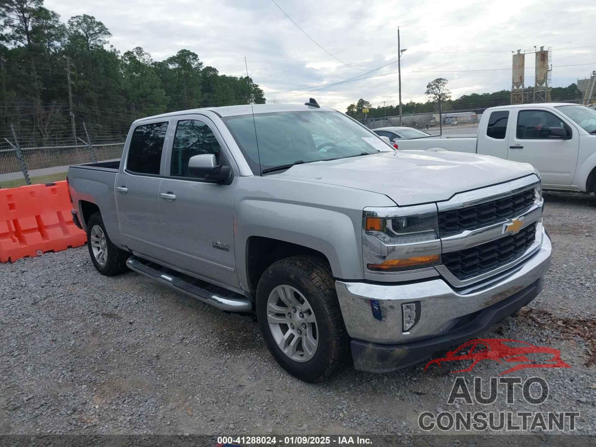 CHEVROLET SILVERADO 1500 2018 - 3GCPCREC5JG490588