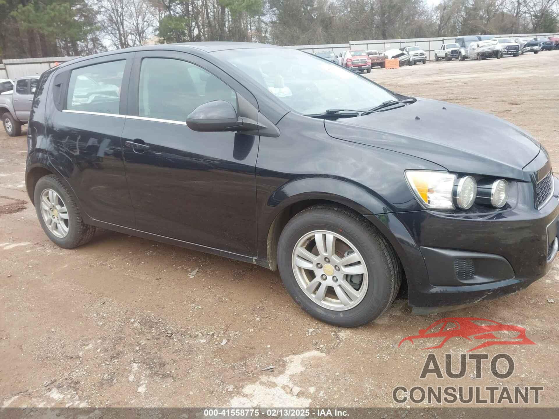 CHEVROLET SONIC 2013 - 1G1JC6SH1D4246600
