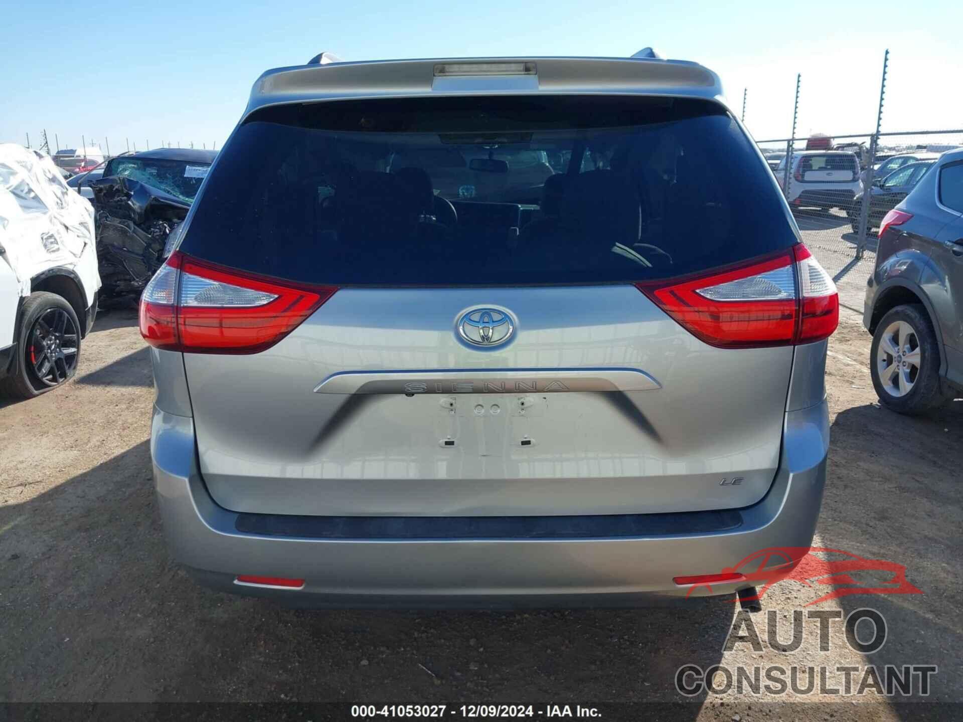 TOYOTA SIENNA 2015 - 5TDKK3DC8FS587613