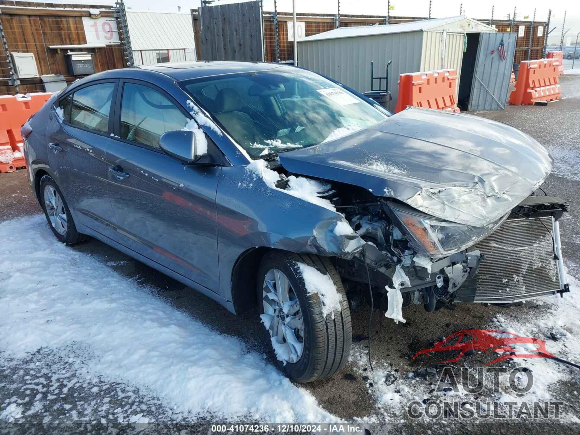 HYUNDAI ELANTRA 2019 - KMHD84LF5KU878287