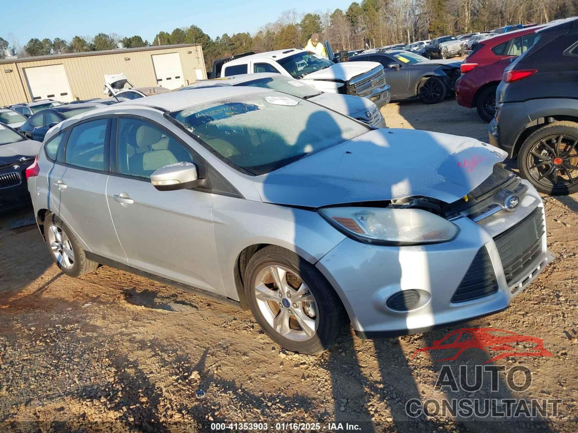 FORD FOCUS 2014 - 1FADP3K27EL203217