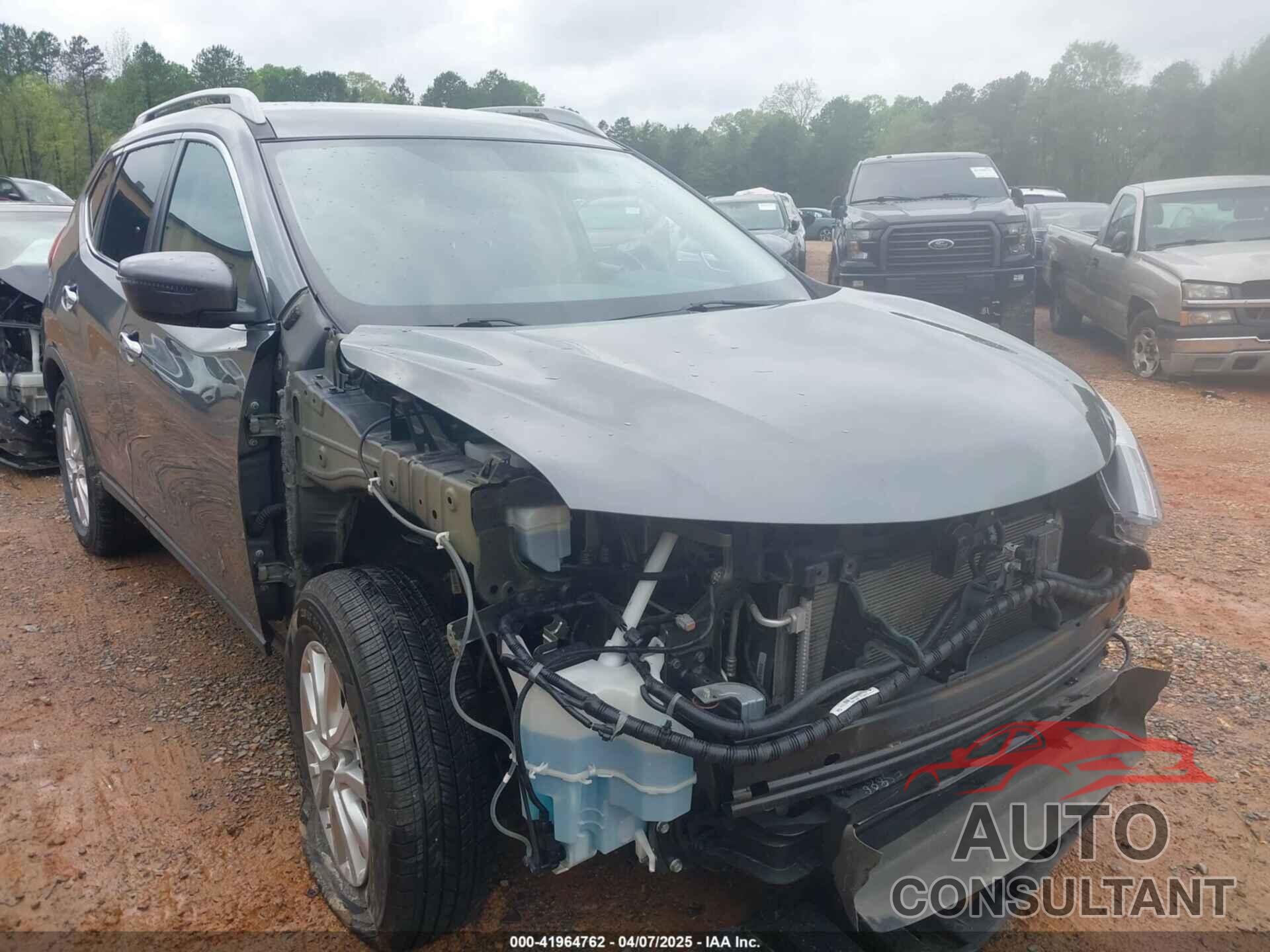 NISSAN ROGUE 2018 - 5N1AT2MV6JC769501