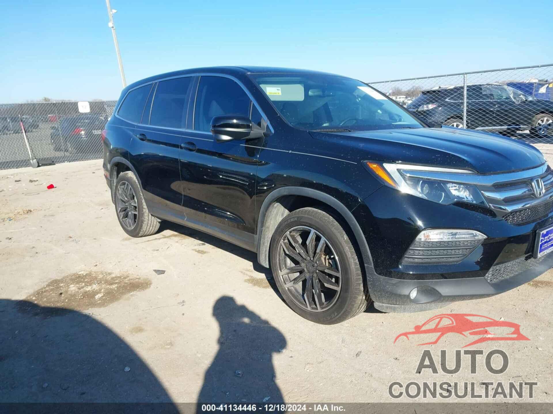 HONDA PILOT 2018 - 5FNYF5H55JB010413