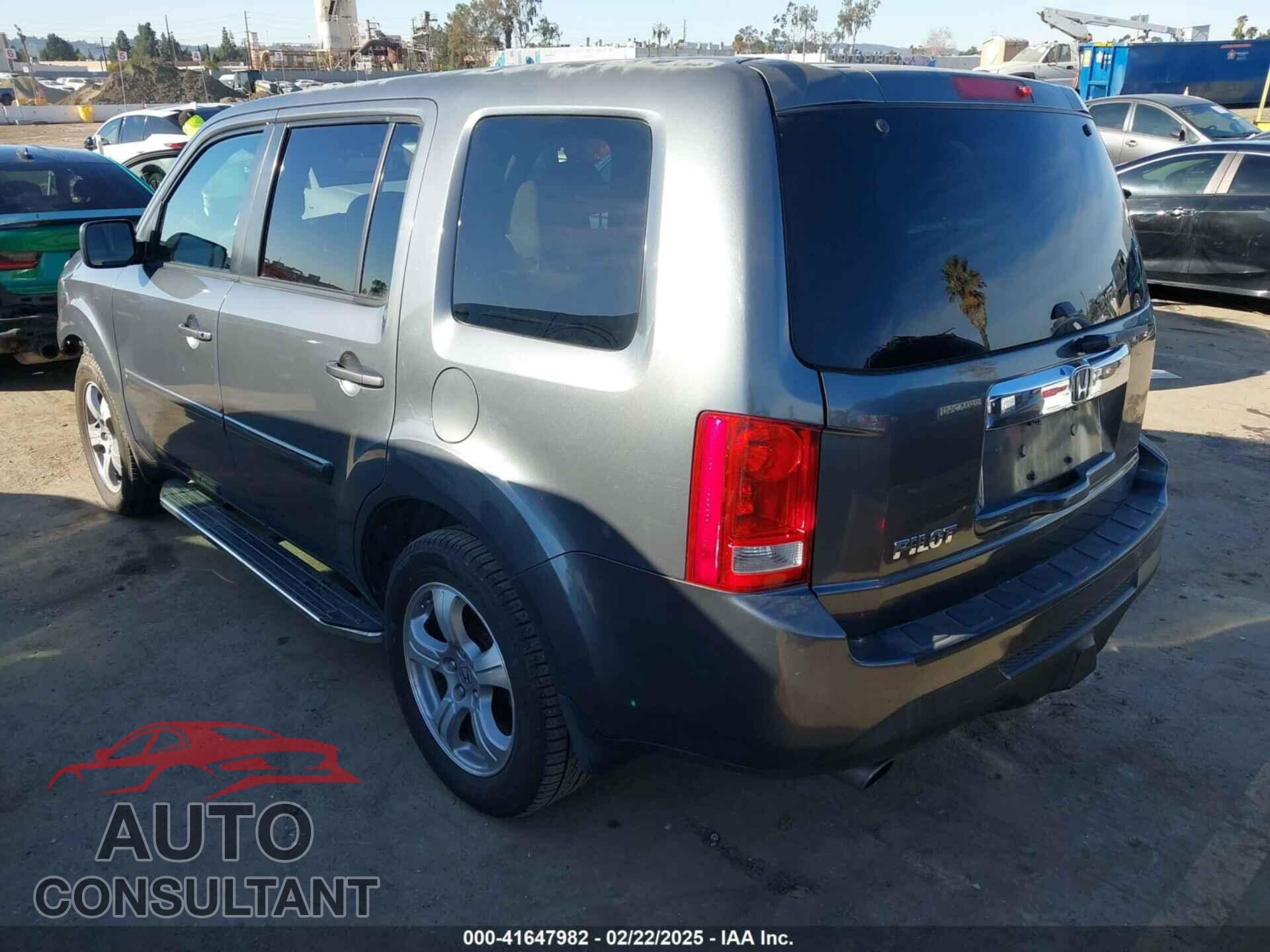 HONDA PILOT 2013 - 5FNYF3H4XDB004252