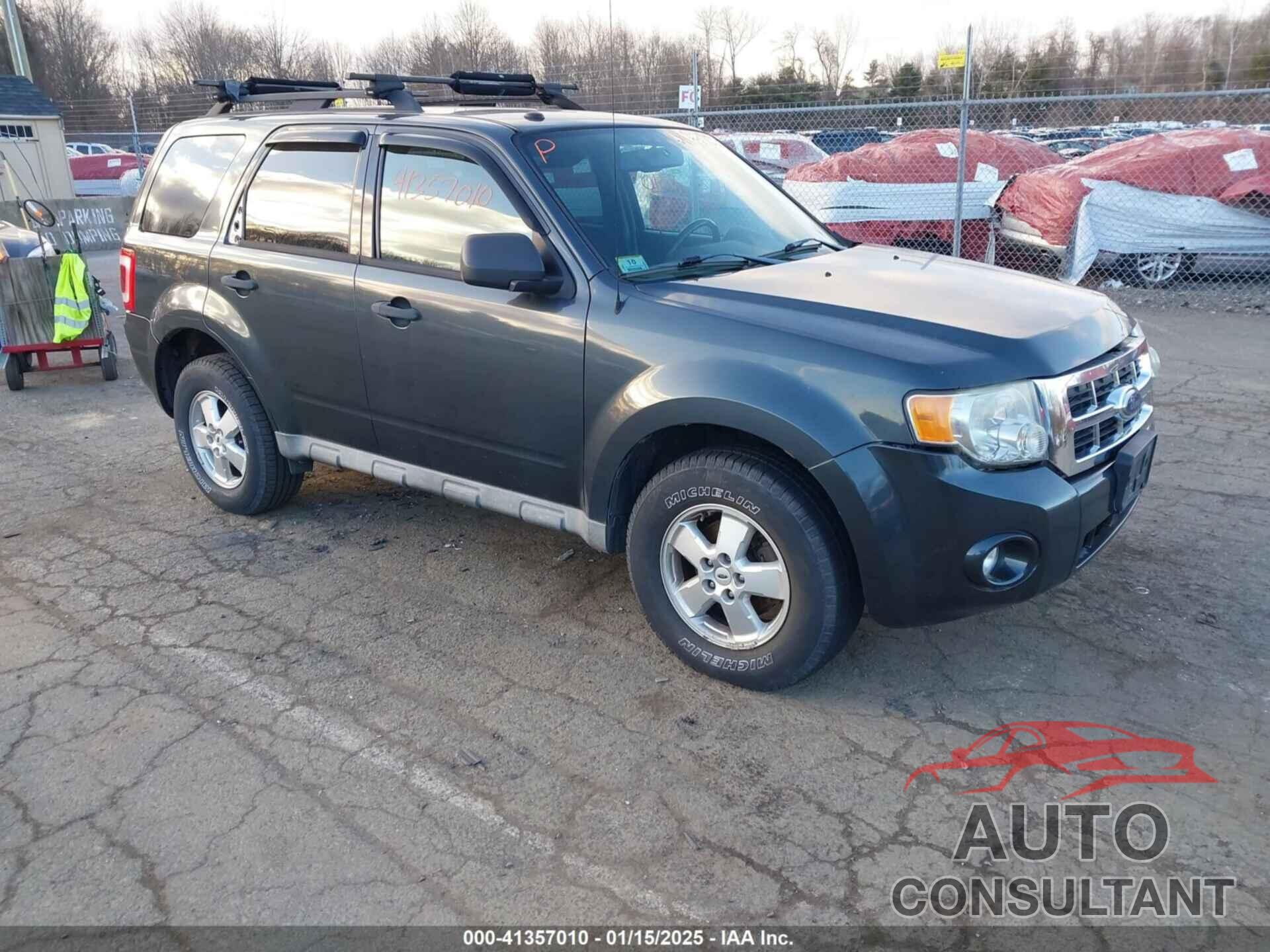 FORD ESCAPE 2009 - 1FMCU93G59KB02535