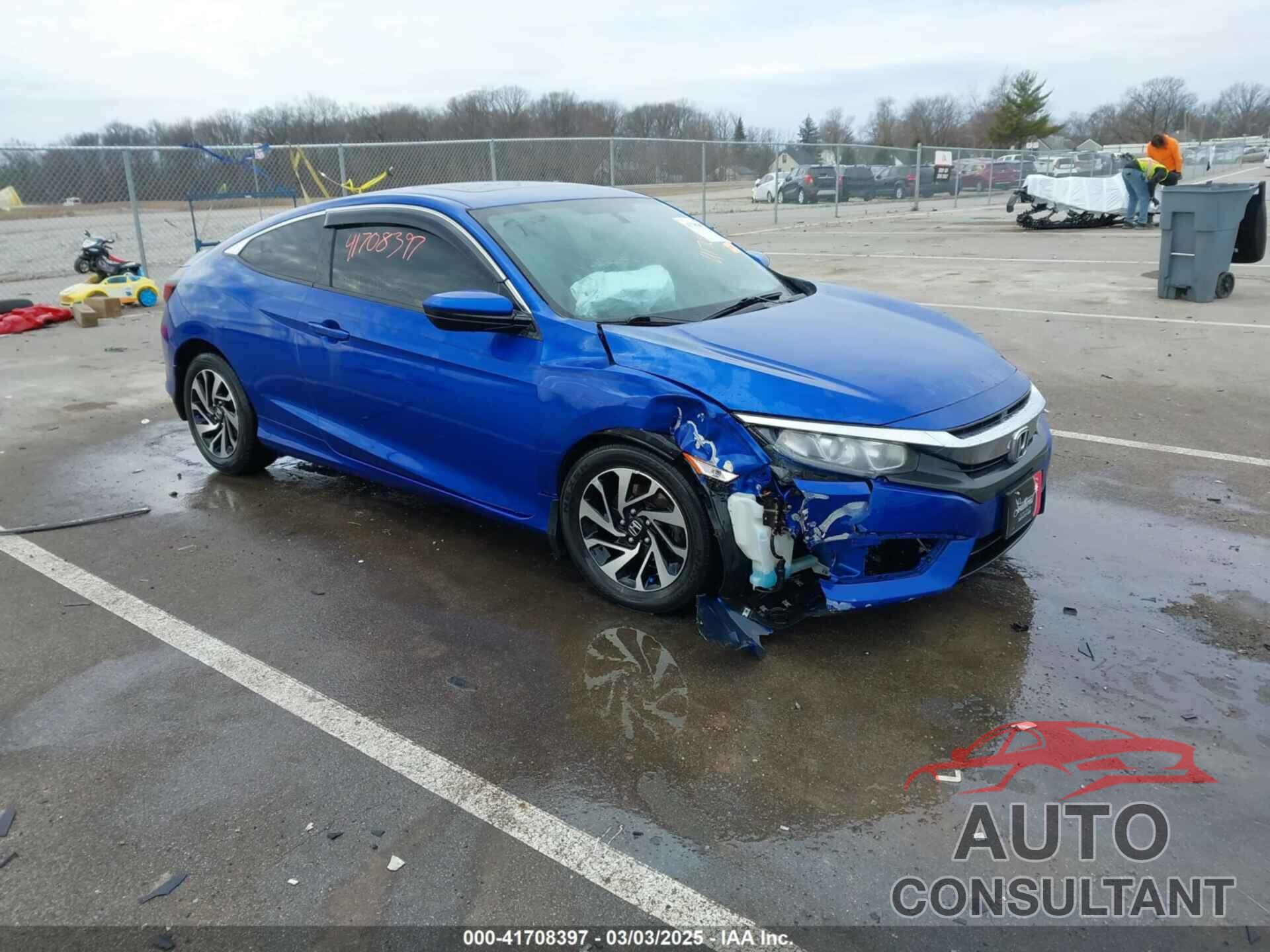 HONDA CIVIC 2018 - 2HGFC4B09JH301127