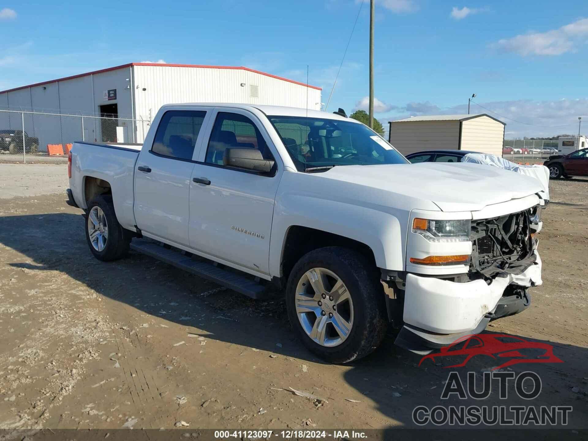 CHEVROLET SILVERADO 1500 2018 - 3GCPCPEC8JG607214
