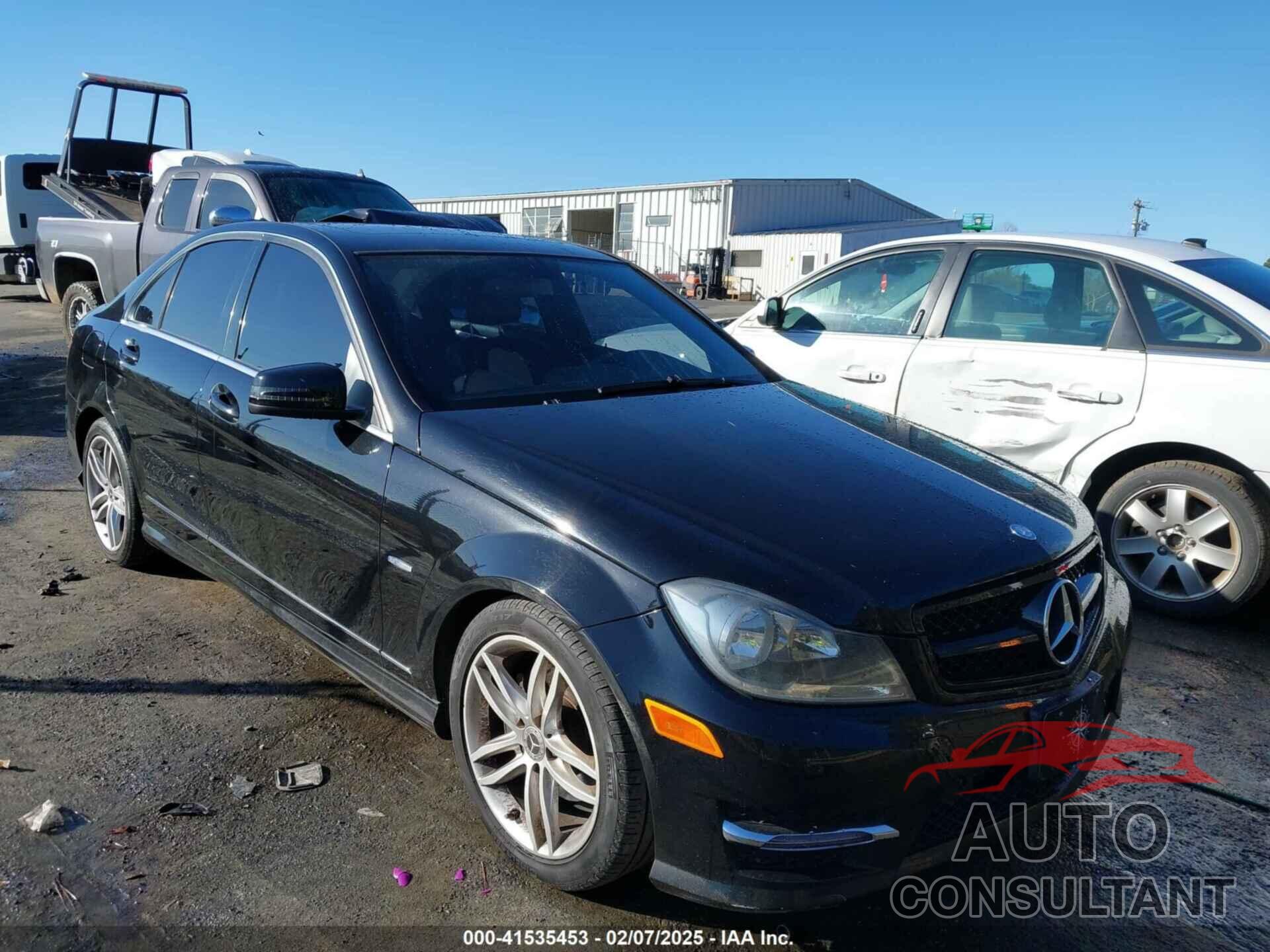 MERCEDES-BENZ C 250 2012 - WDDGF4HB4CR228633