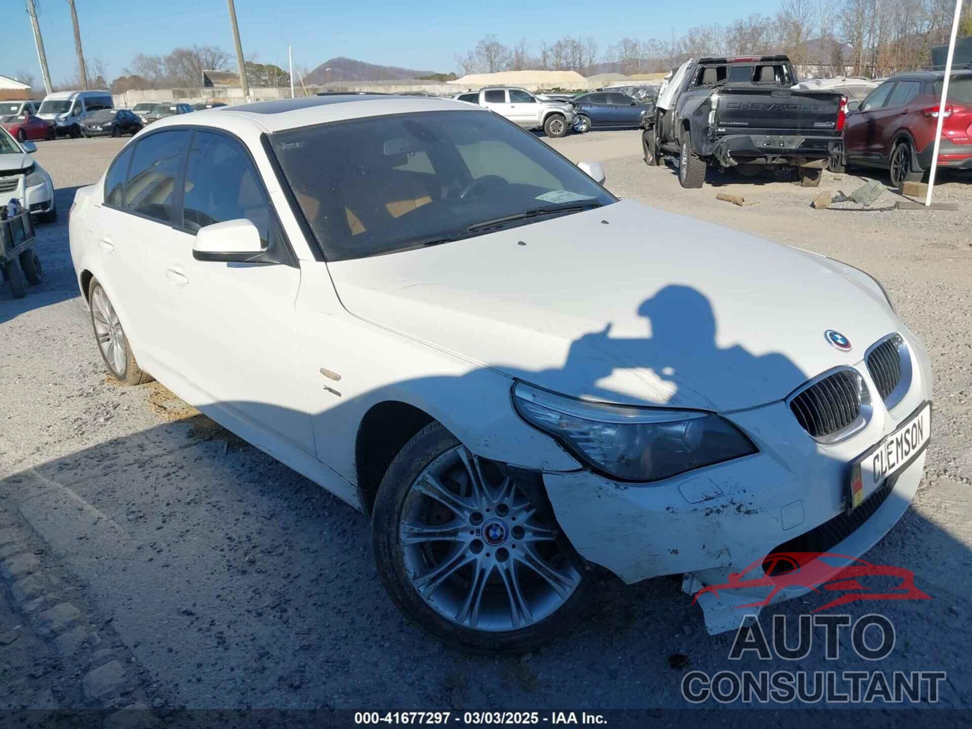 BMW 528I 2010 - WBANV1C50AC446084