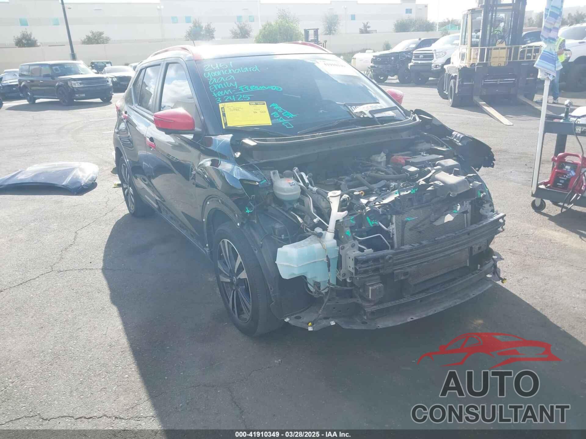 NISSAN KICKS 2019 - 3N1CP5CU3KL511537