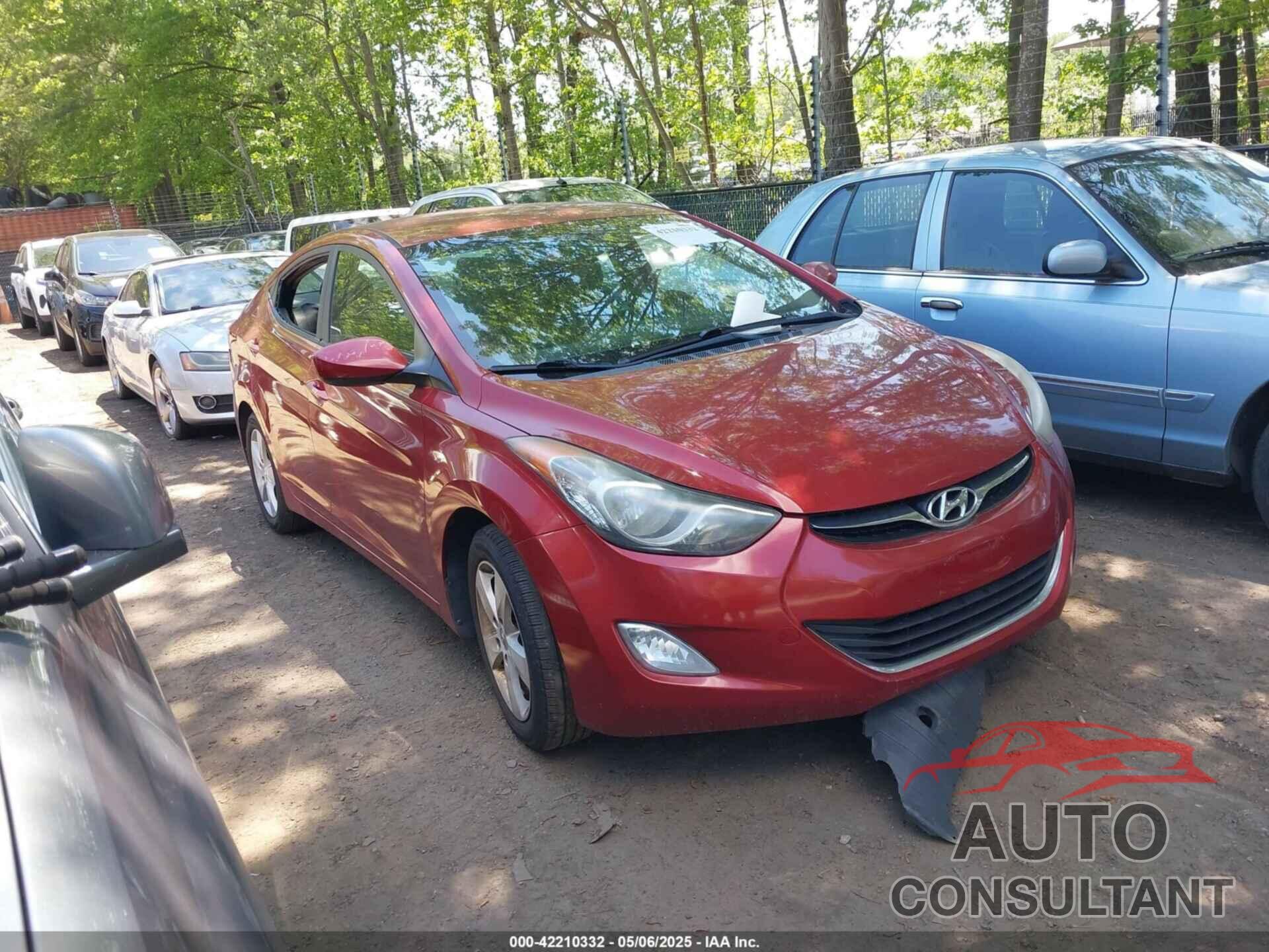 HYUNDAI ELANTRA 2012 - KMHDH4AE3CU251258