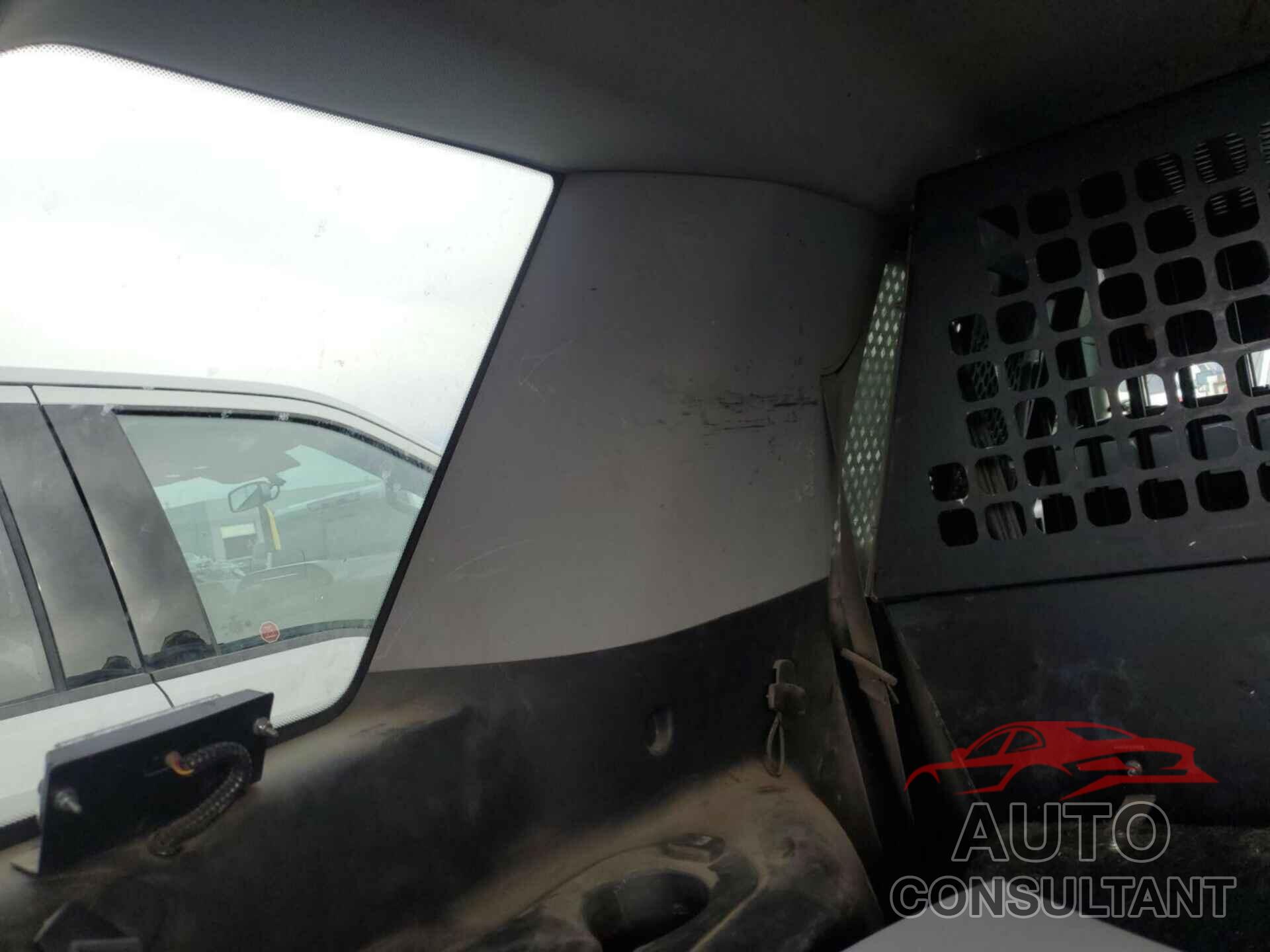 CHEVROLET TAHOE 2015 - 1GNSK3KC7FR280197