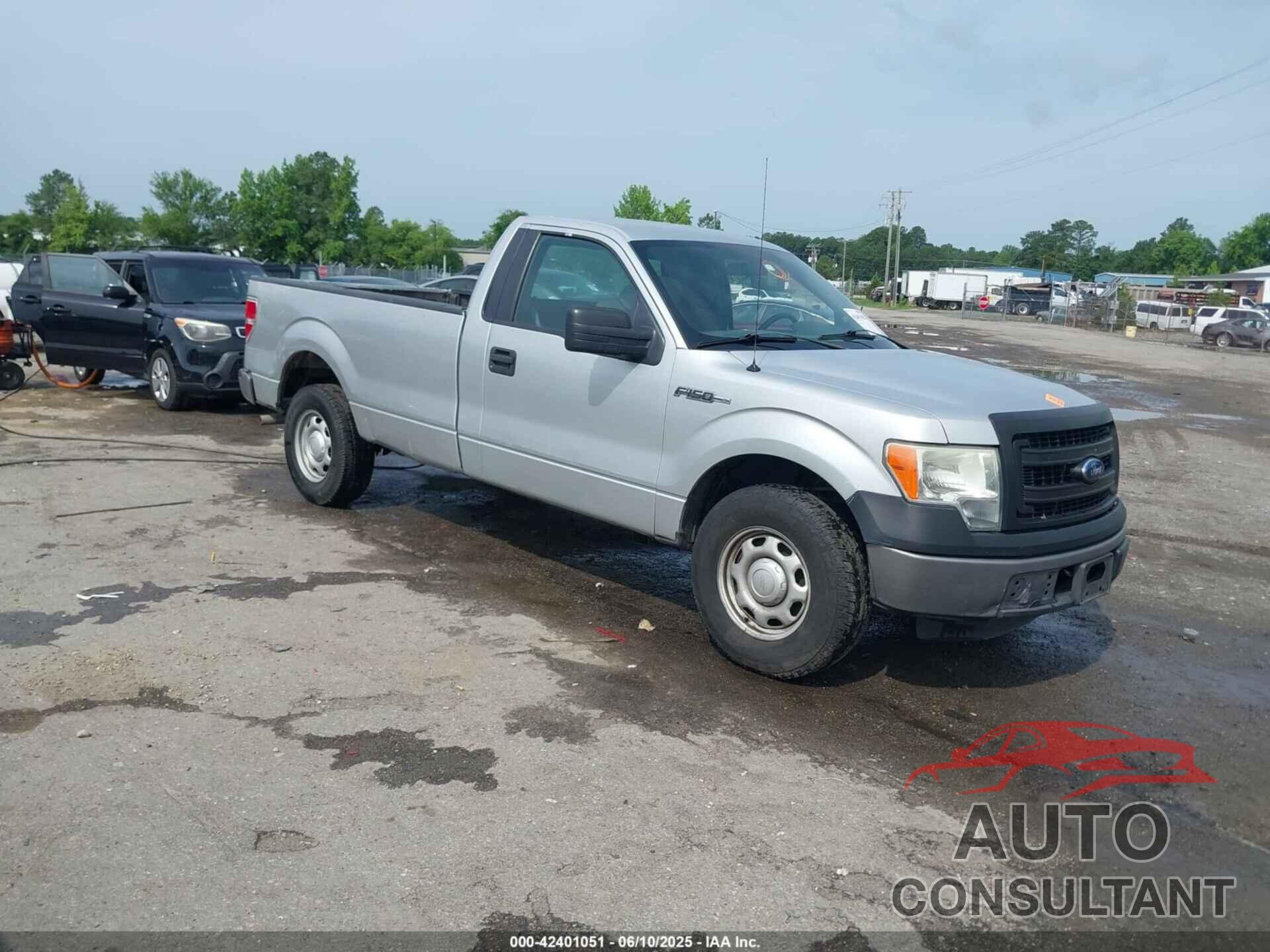 FORD F-150 2013 - 1FTMF1CM1DKE52831