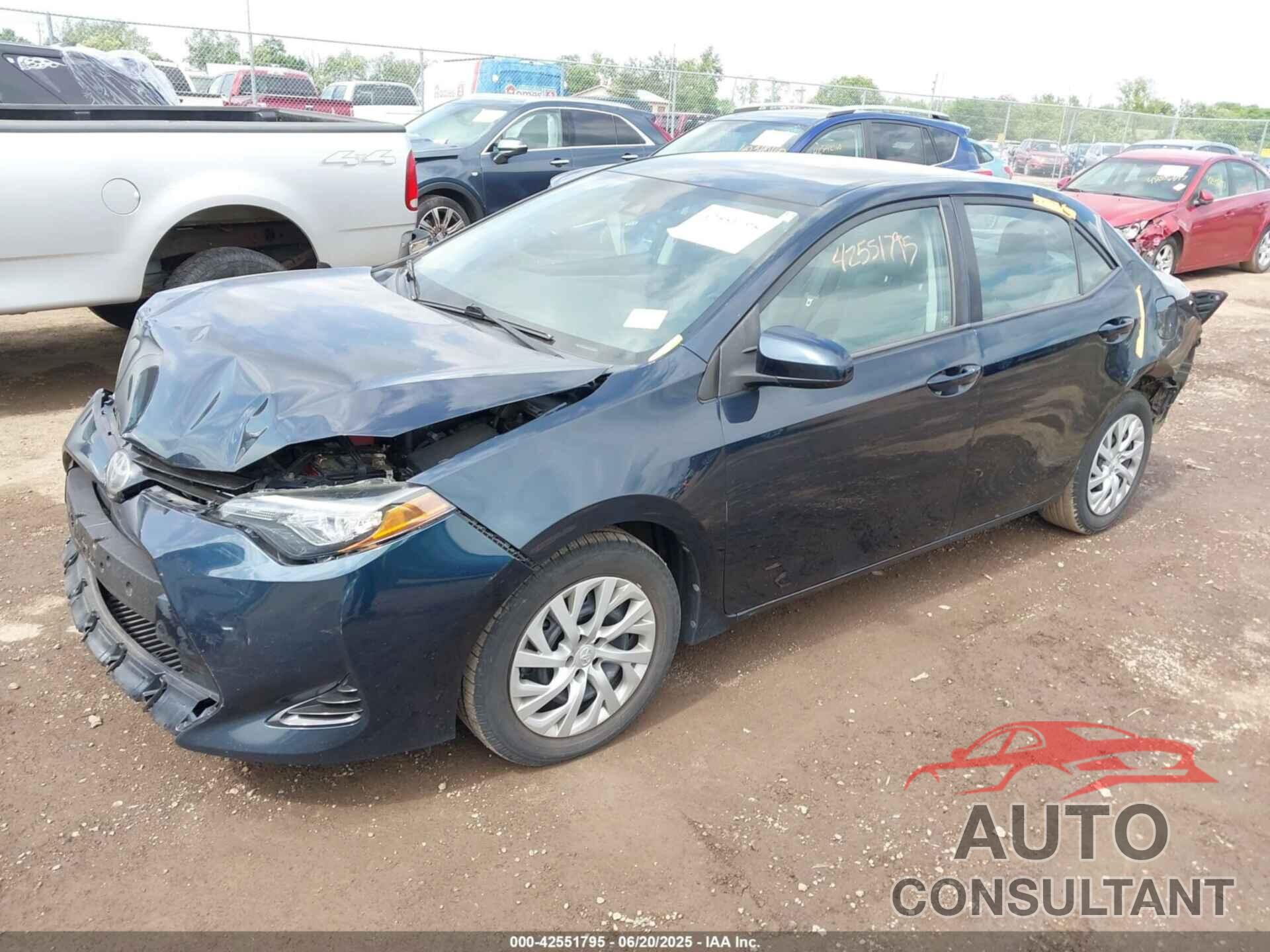 TOYOTA COROLLA 2017 - 2T1BURHE1HC788337