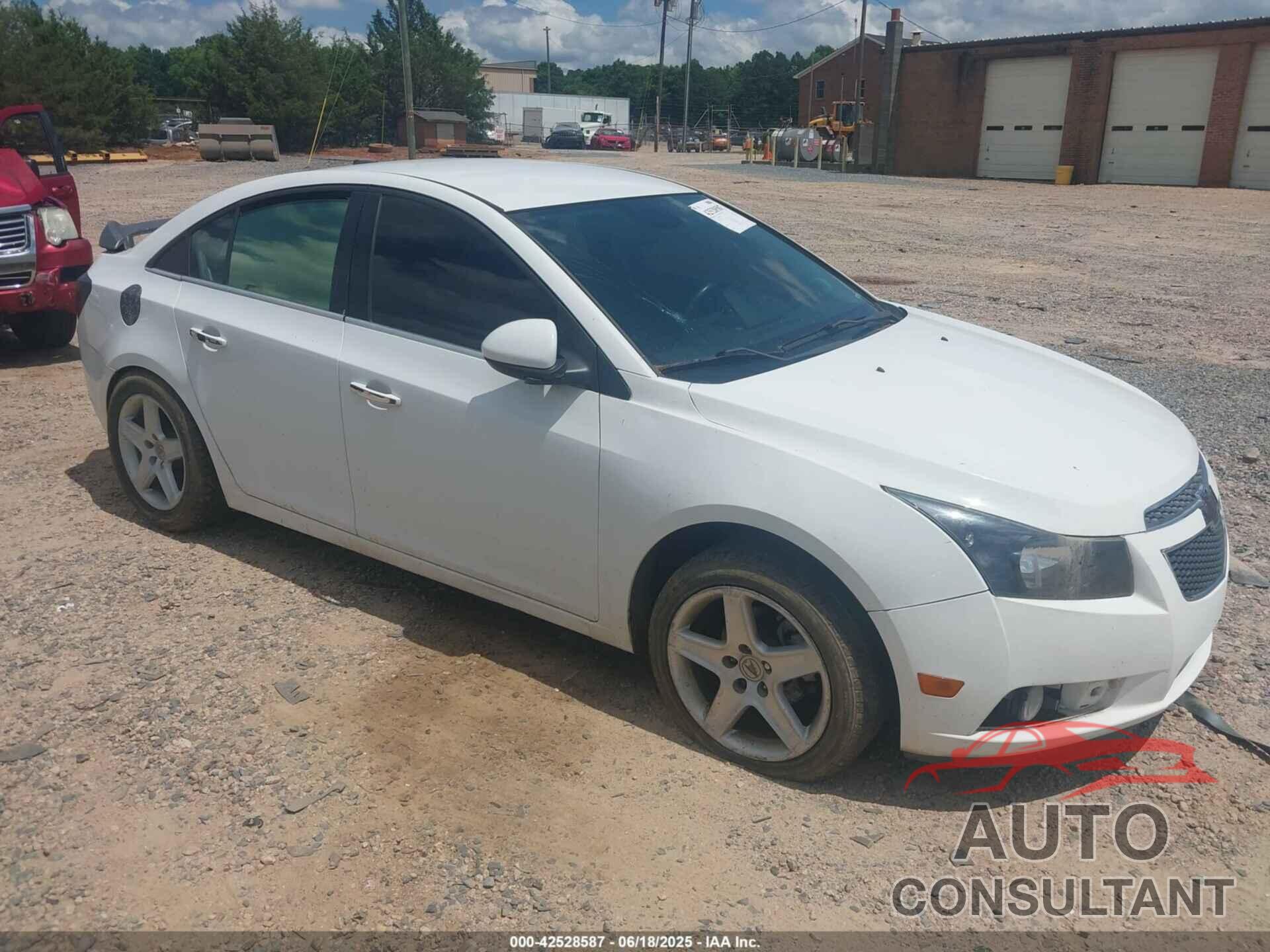 CHEVROLET CRUZE 2013 - 1G1PG5SB1D7304546