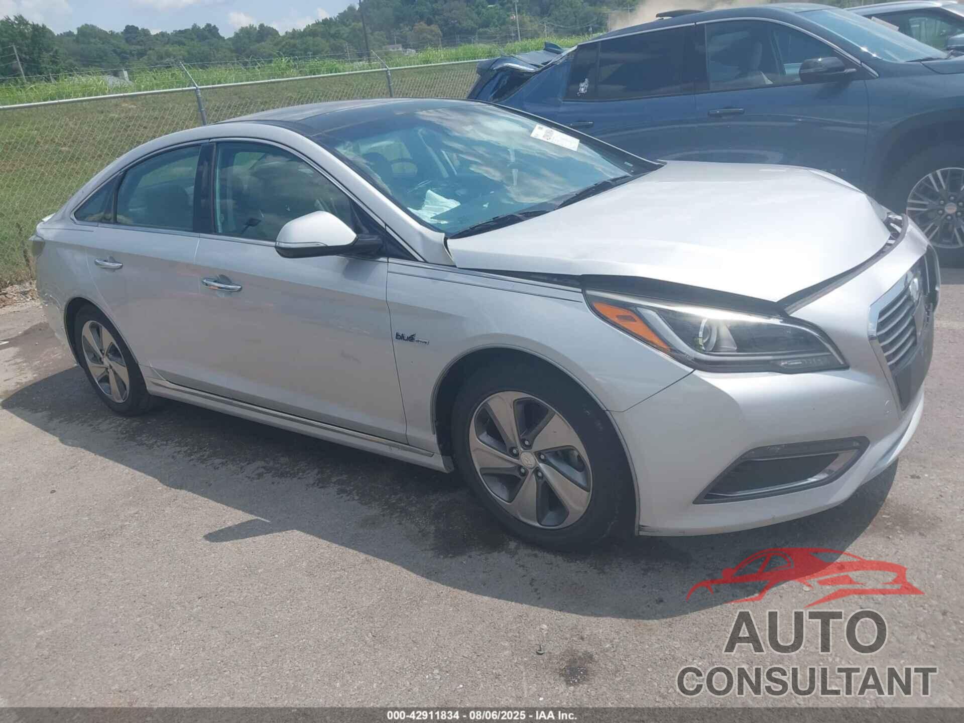 HYUNDAI SONATA HYBRID 2017 - KMHE34L14HA044996
